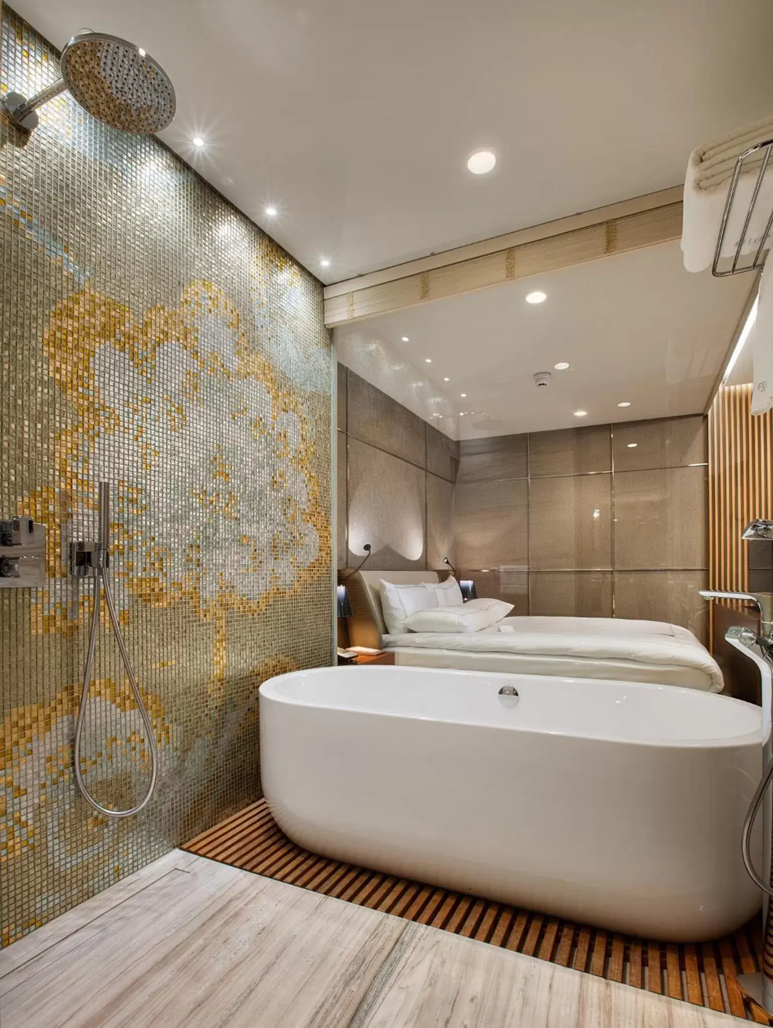 Bath, Bathroom in Fer Hotel