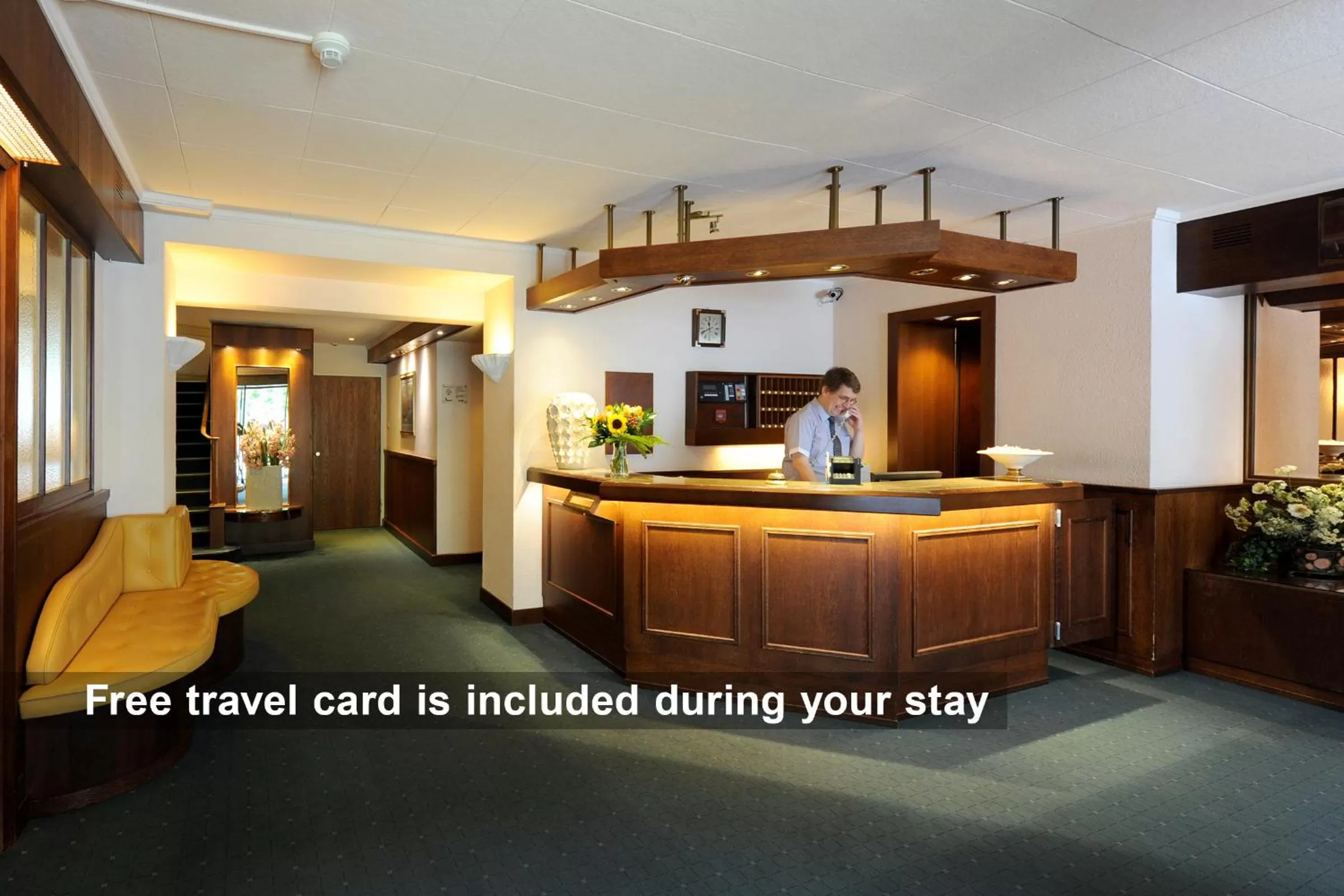 Lobby or reception in Elite