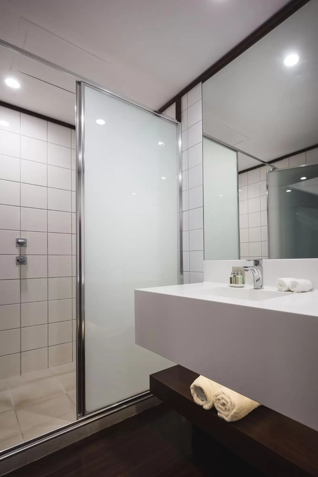 Bathroom in Cable Beach Club Resort & Spa