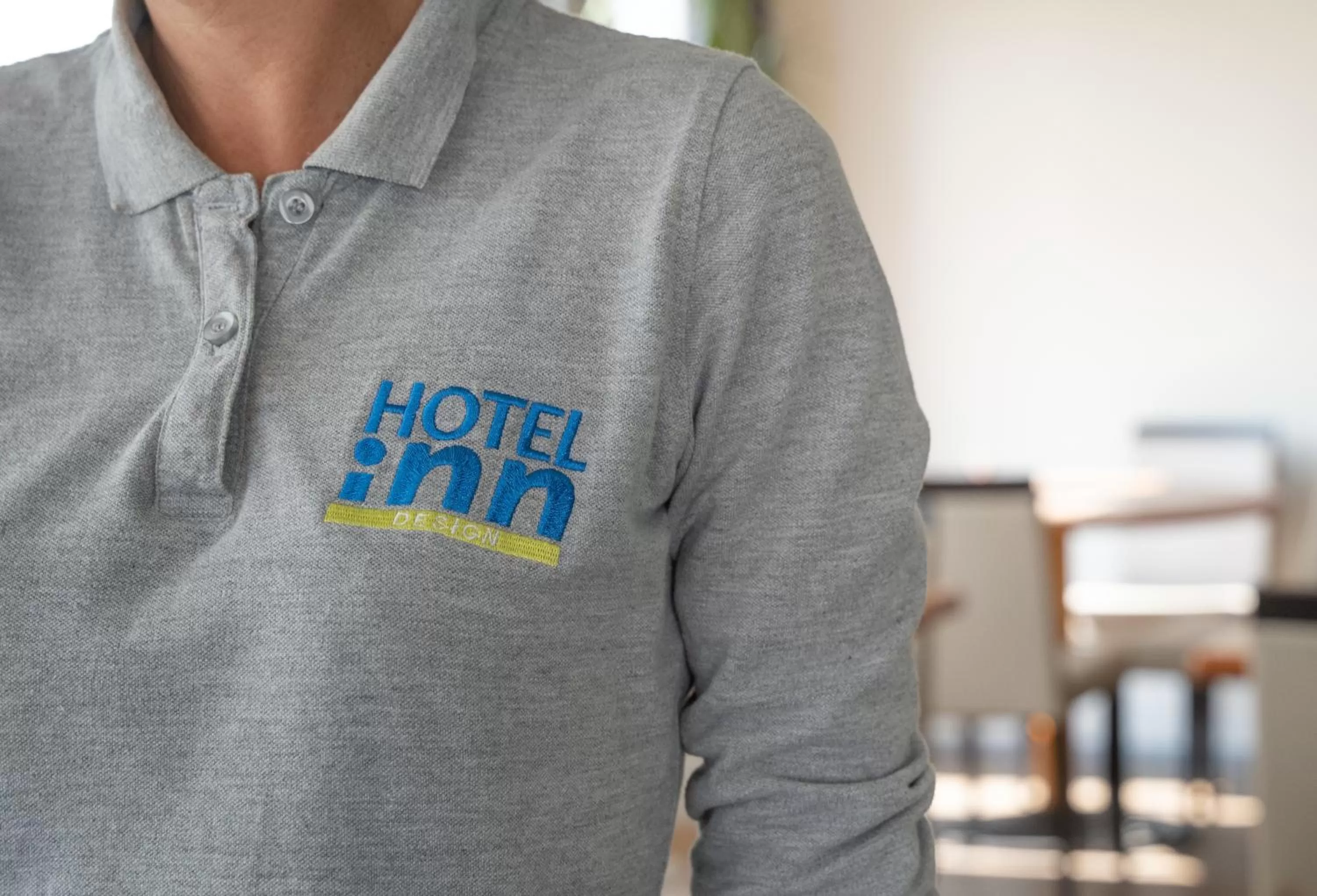 Staff in Hotel Inn Design La Rochelle