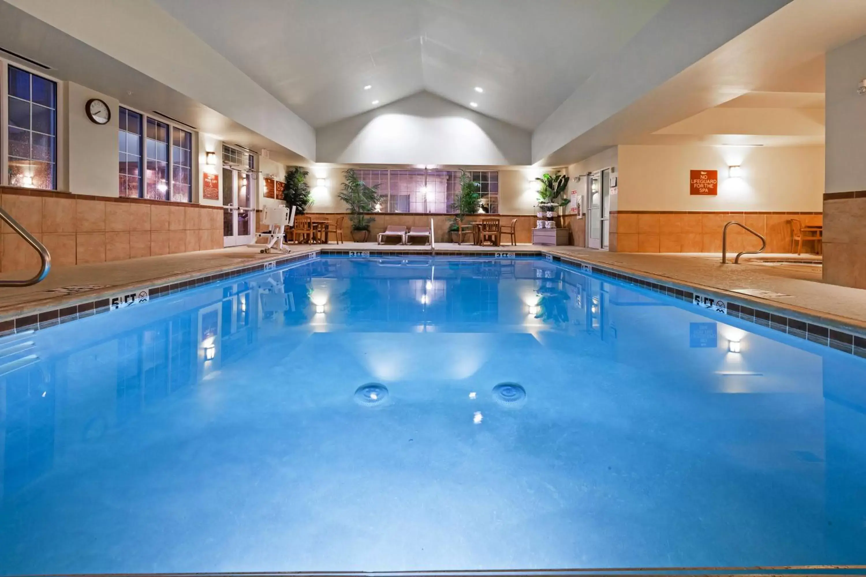 Pool view, Swimming Pool in Homewood Suites Wichita Falls