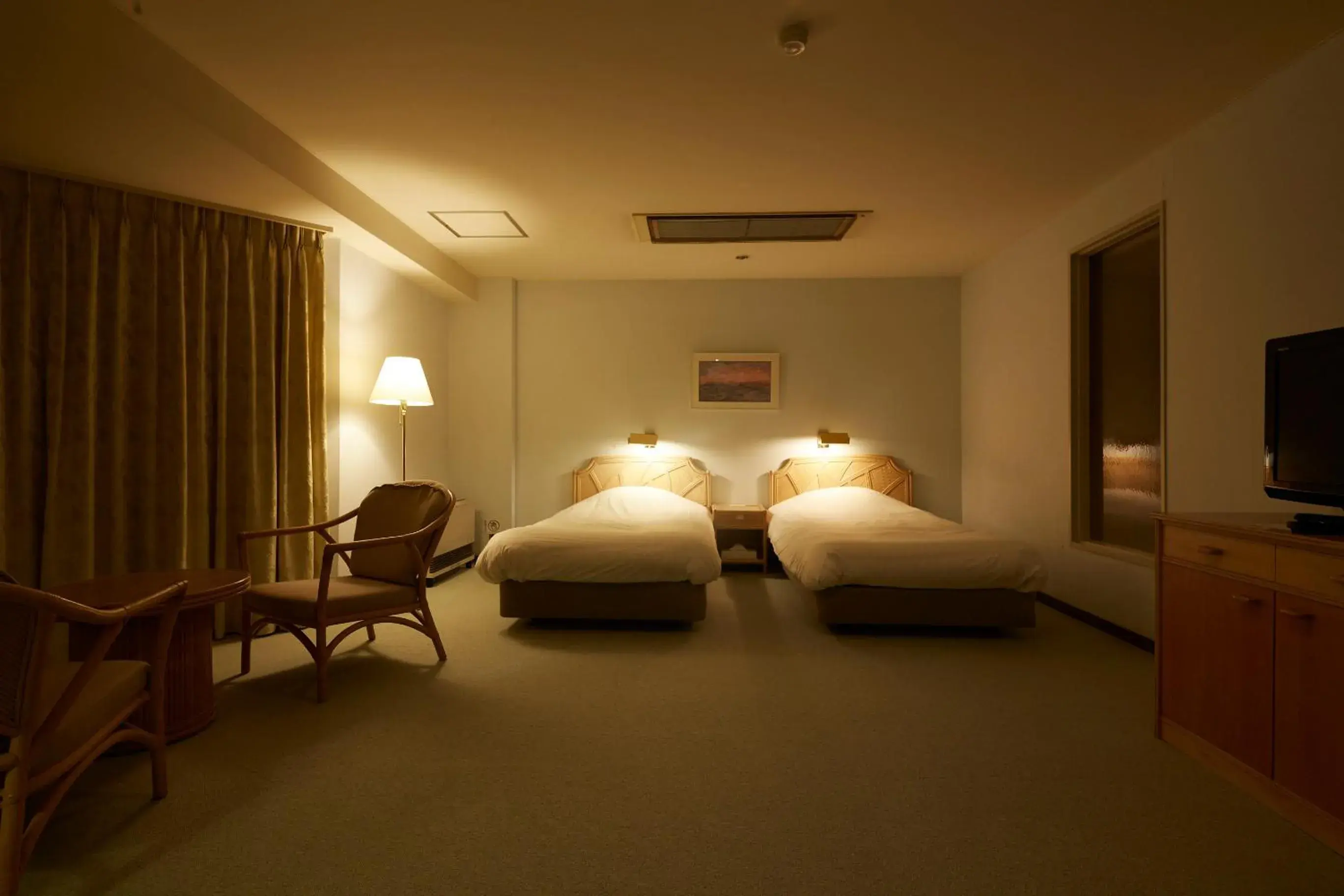 Photo of the whole room, Bed in Fuji Premium Resort