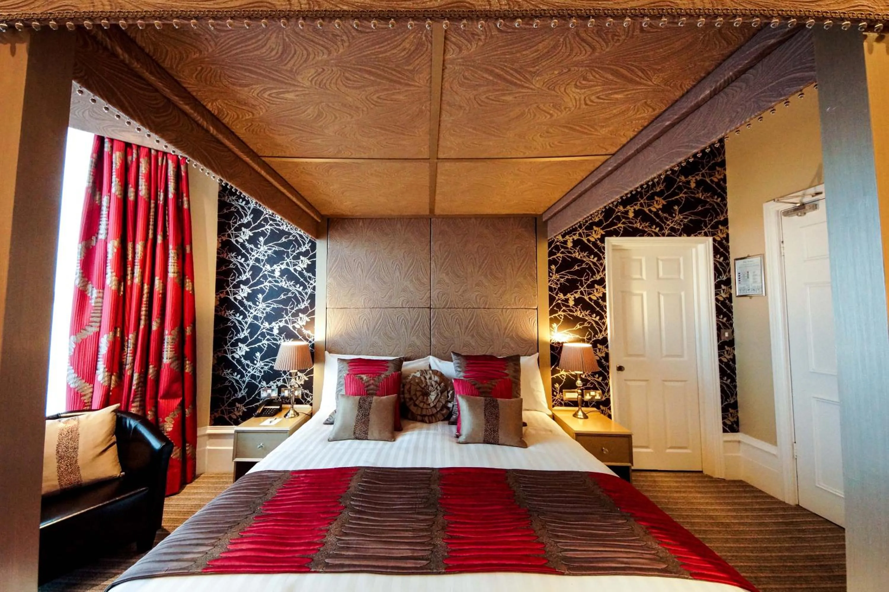 Bedroom, Bed in Best Western York House Hotel