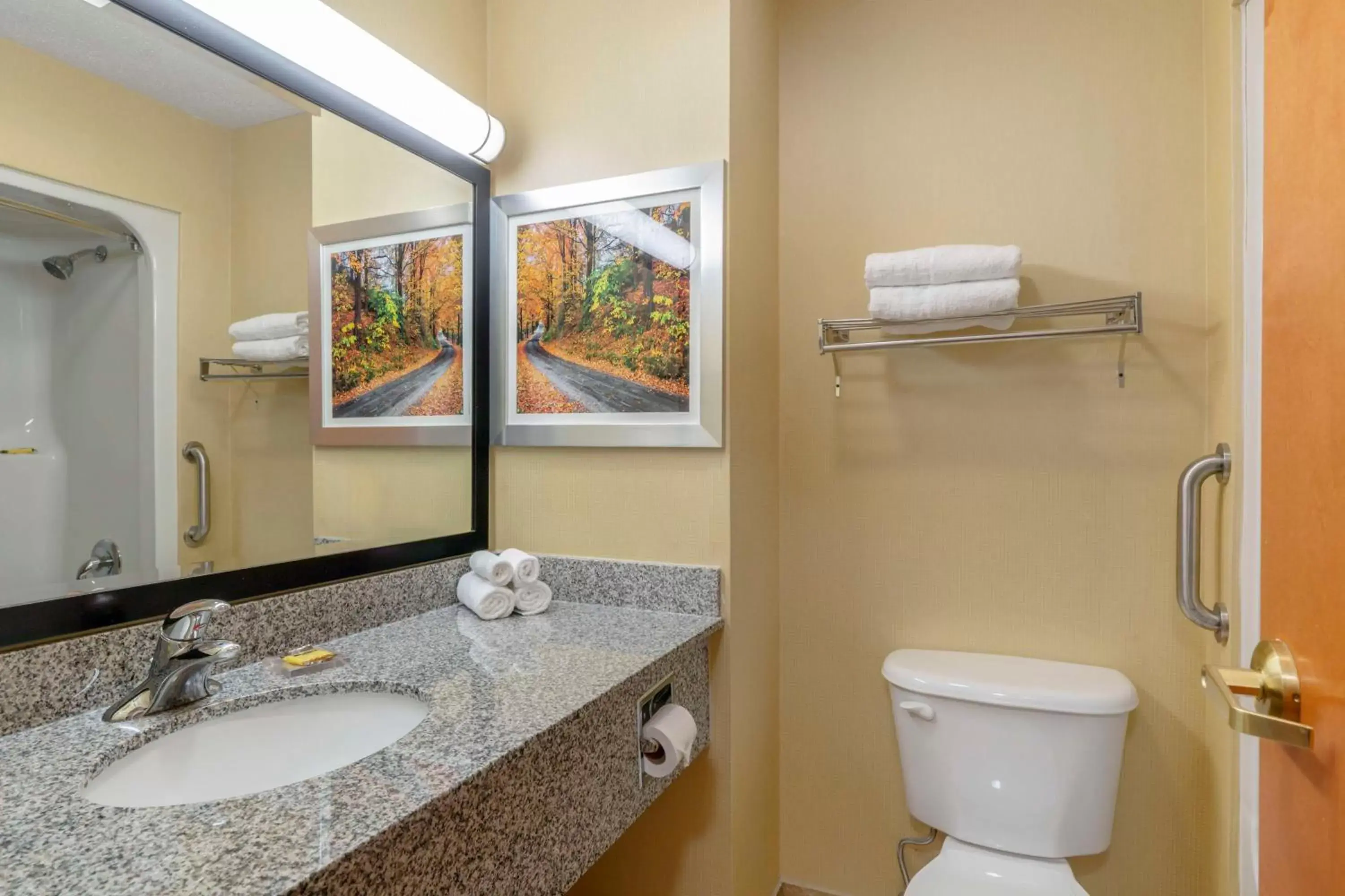 Bathroom in Best Western Plus New England Inn & Suites