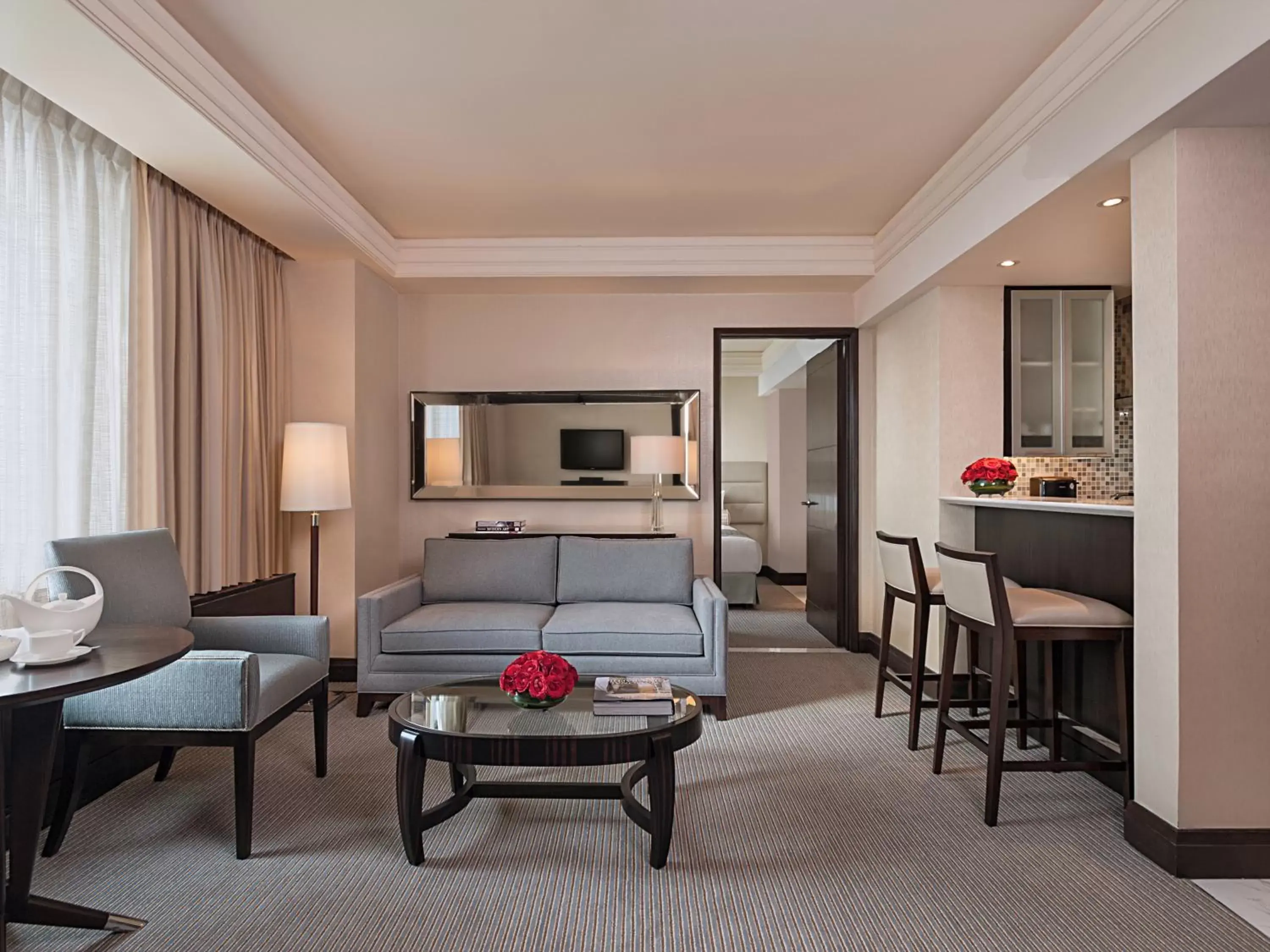 Shower, Seating Area in Crimson Hotel Filinvest City, Manila