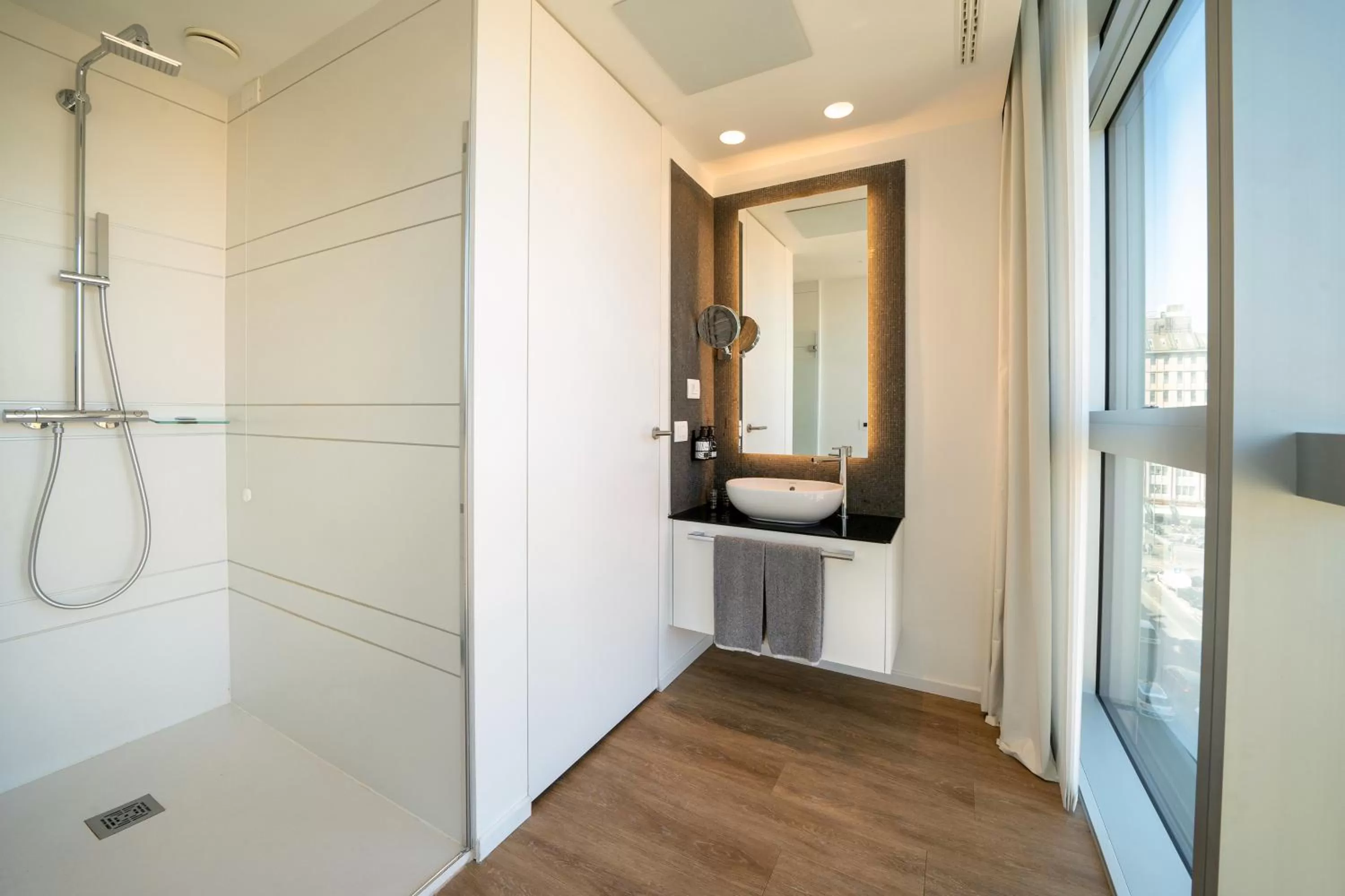 Bathroom in INNSiDE by Meliá Milano Torre GalFa