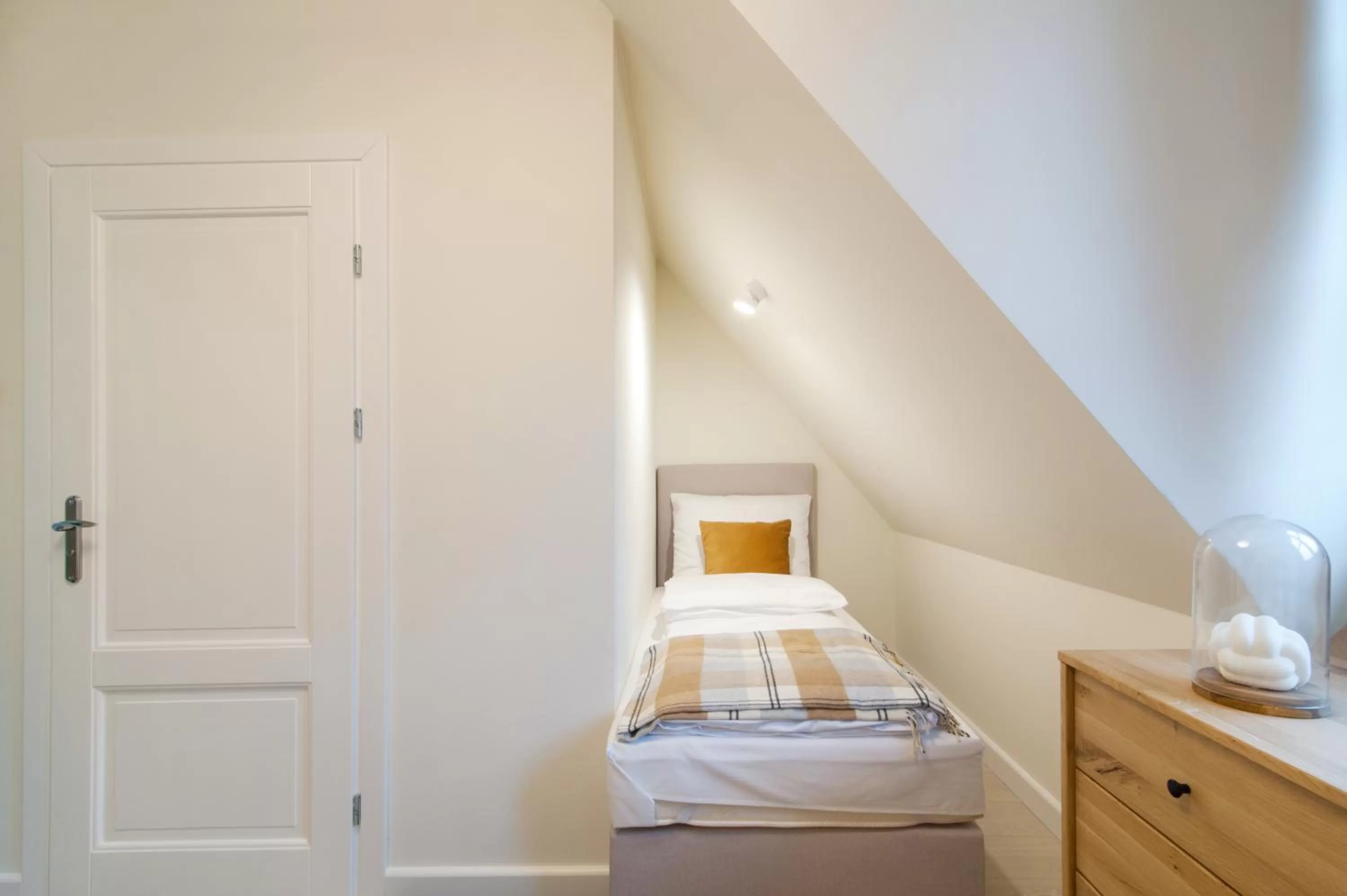 Bedroom, Bed in artROOM