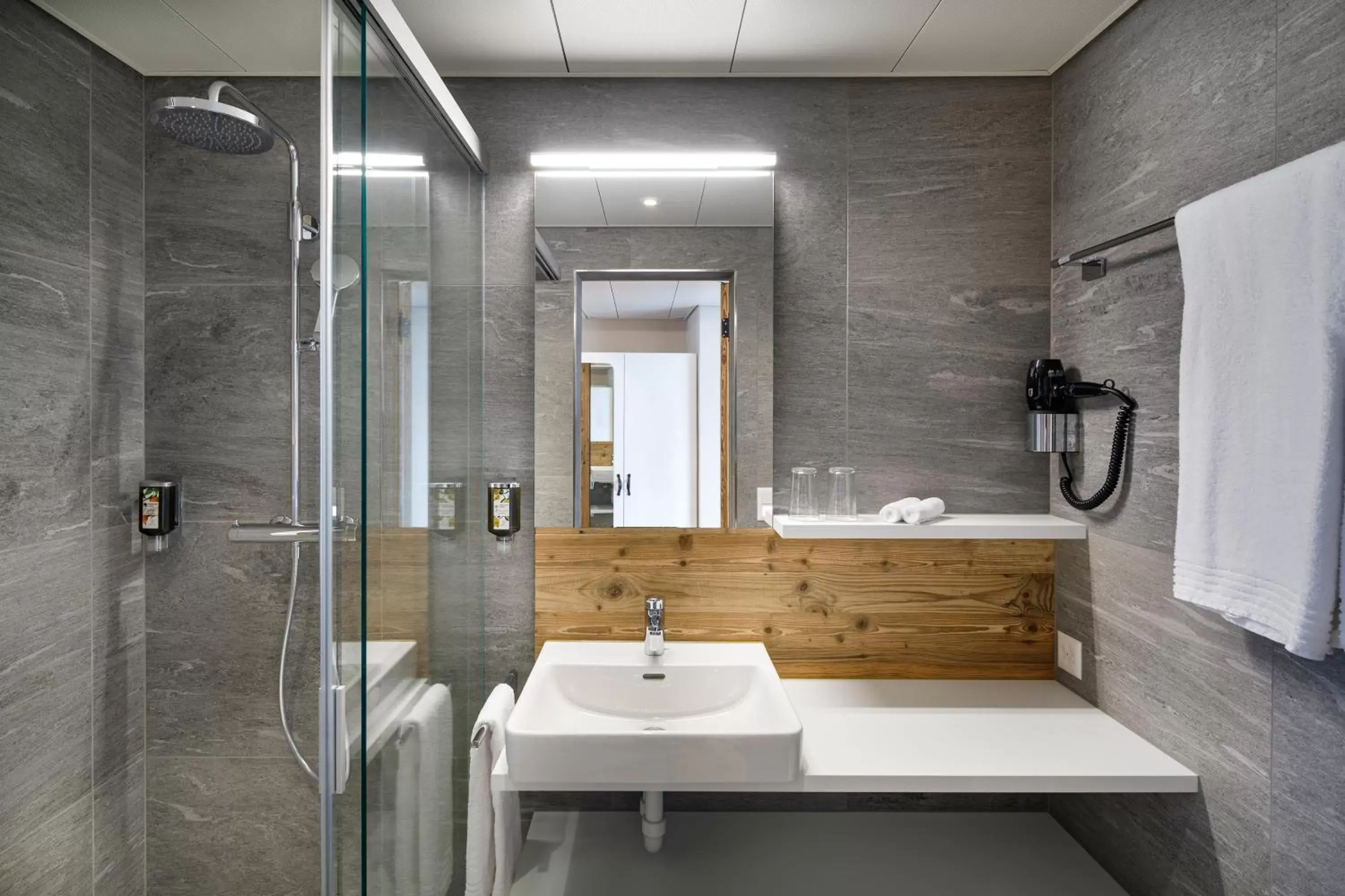 Bathroom in Hotel Allegra Lodge