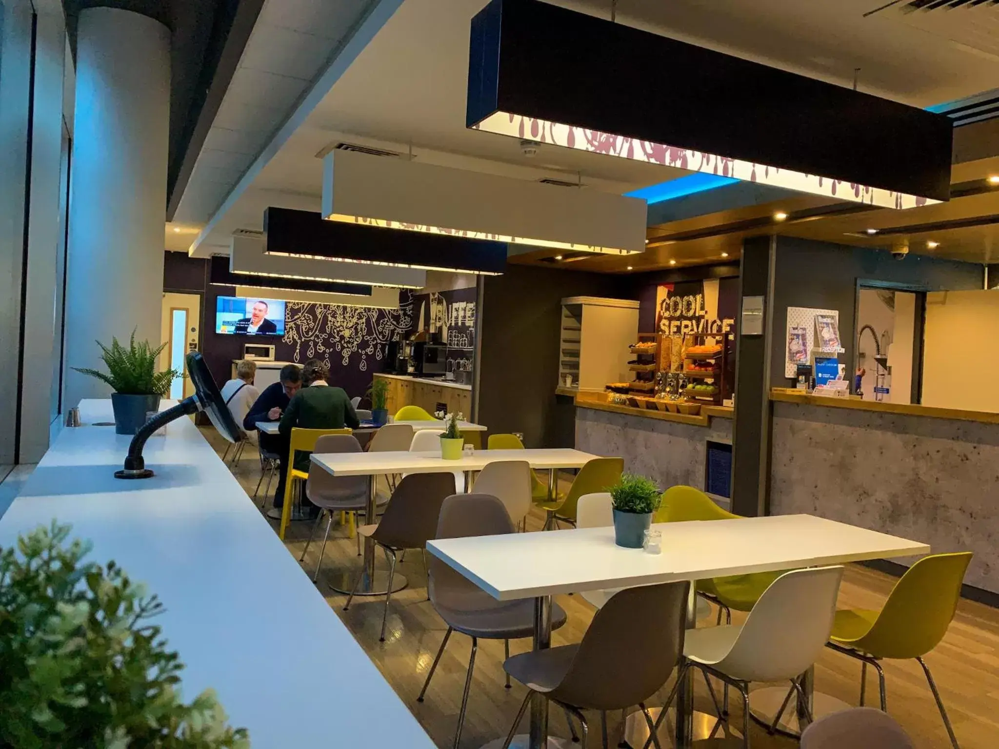 Restaurant/places to eat in ibis budget Belfast City Centre Restaurant/places to eat in ibis budget Belfast City Centre