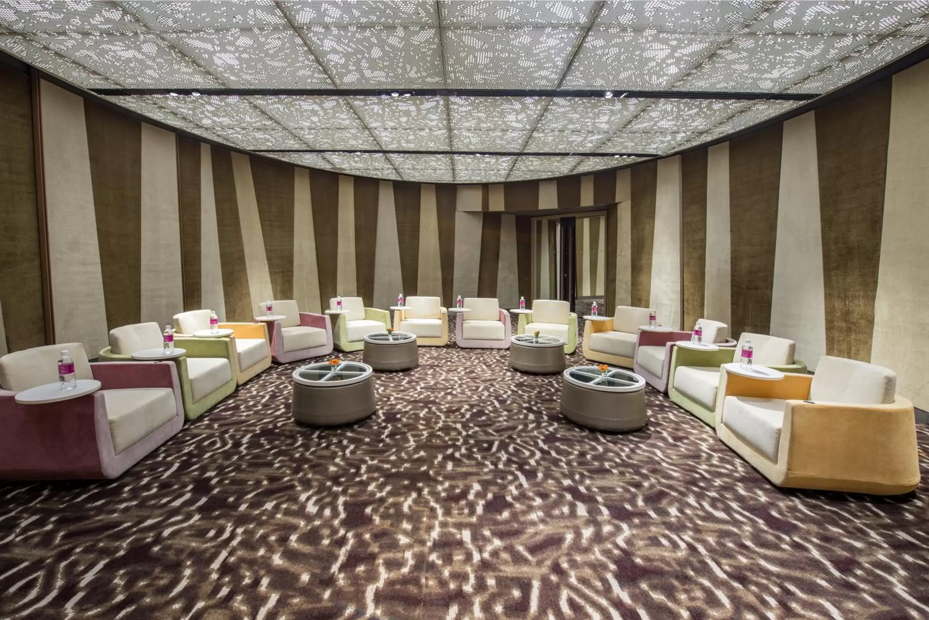 Meeting/conference room, Banquet Facilities in Crowne Plaza Changi Airport, an IHG Hotel