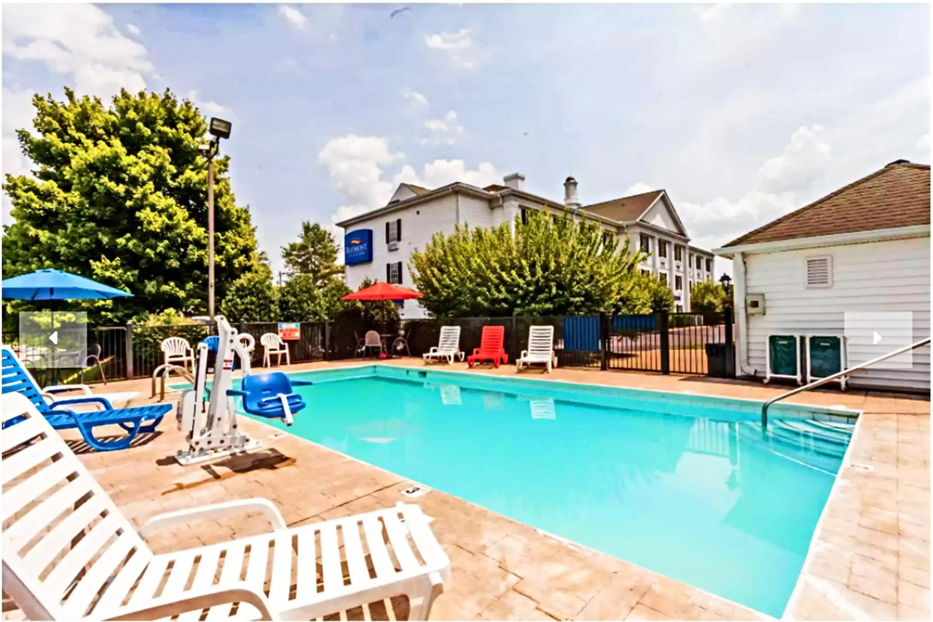 Swimming Pool in Baymont by Wyndham Columbia Maury