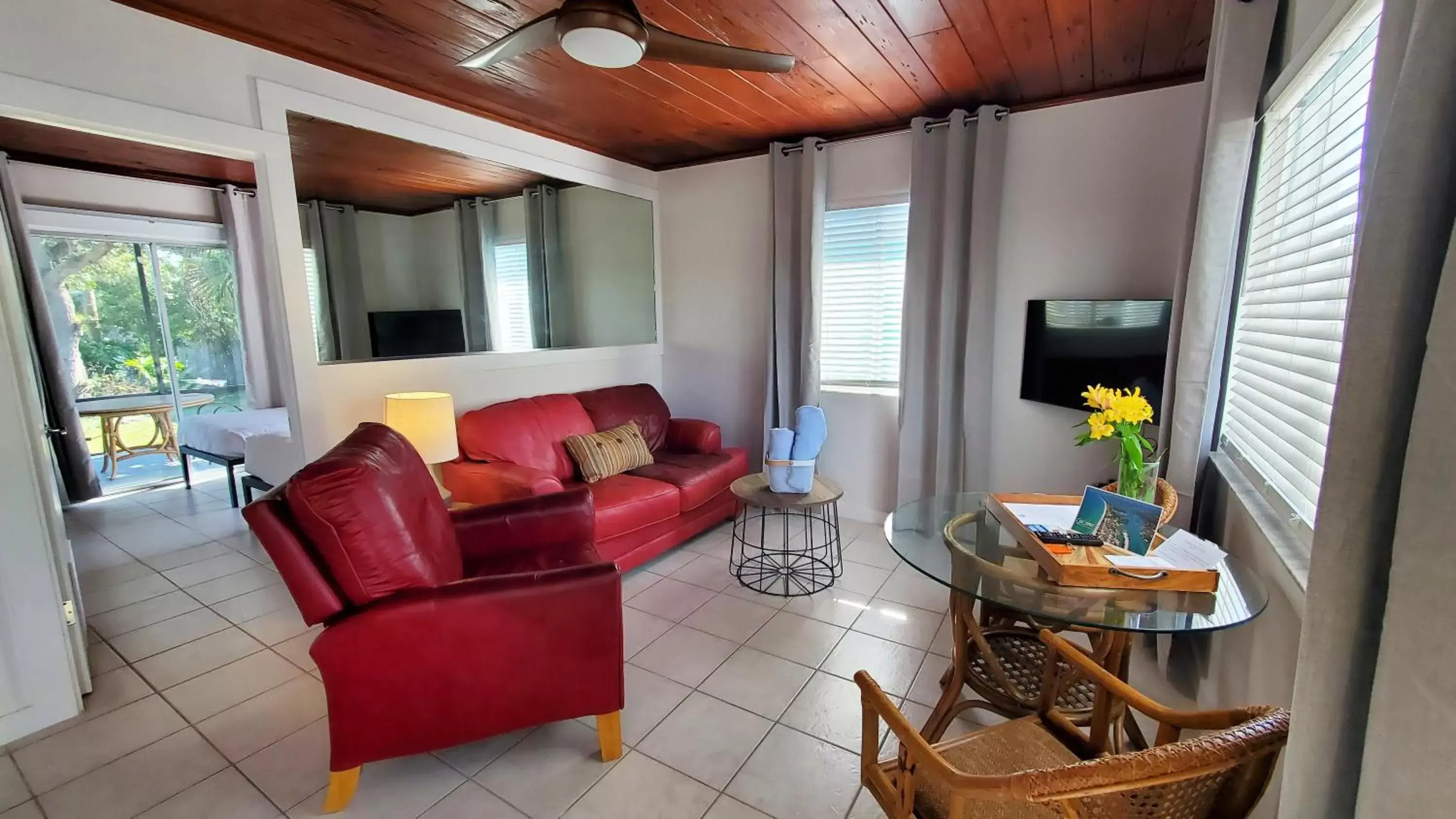 Living room, Seating Area in Casey Key Resort - Gulf Shores