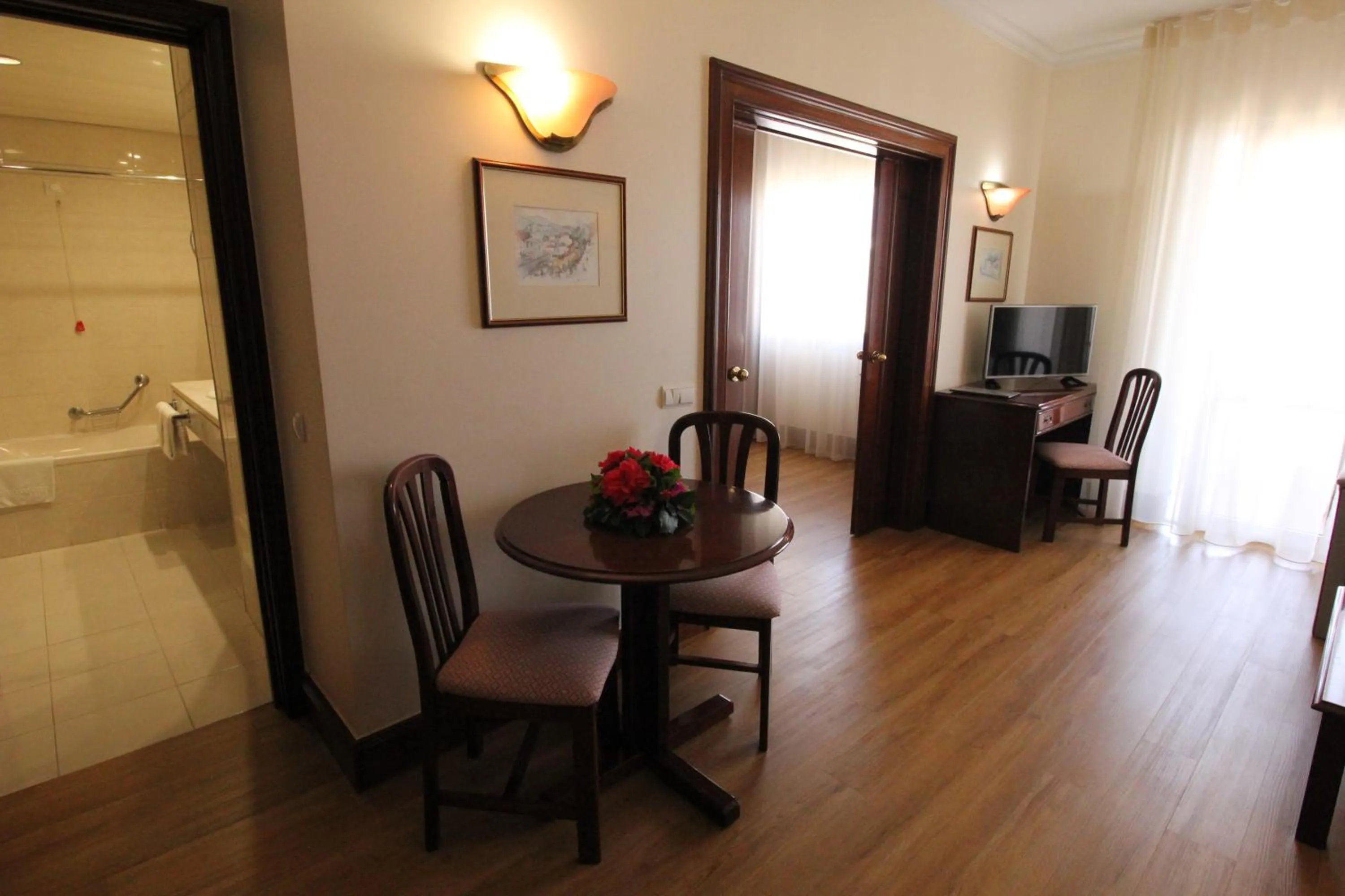 Bathroom in Suite Hotel Jardins Da Ajuda