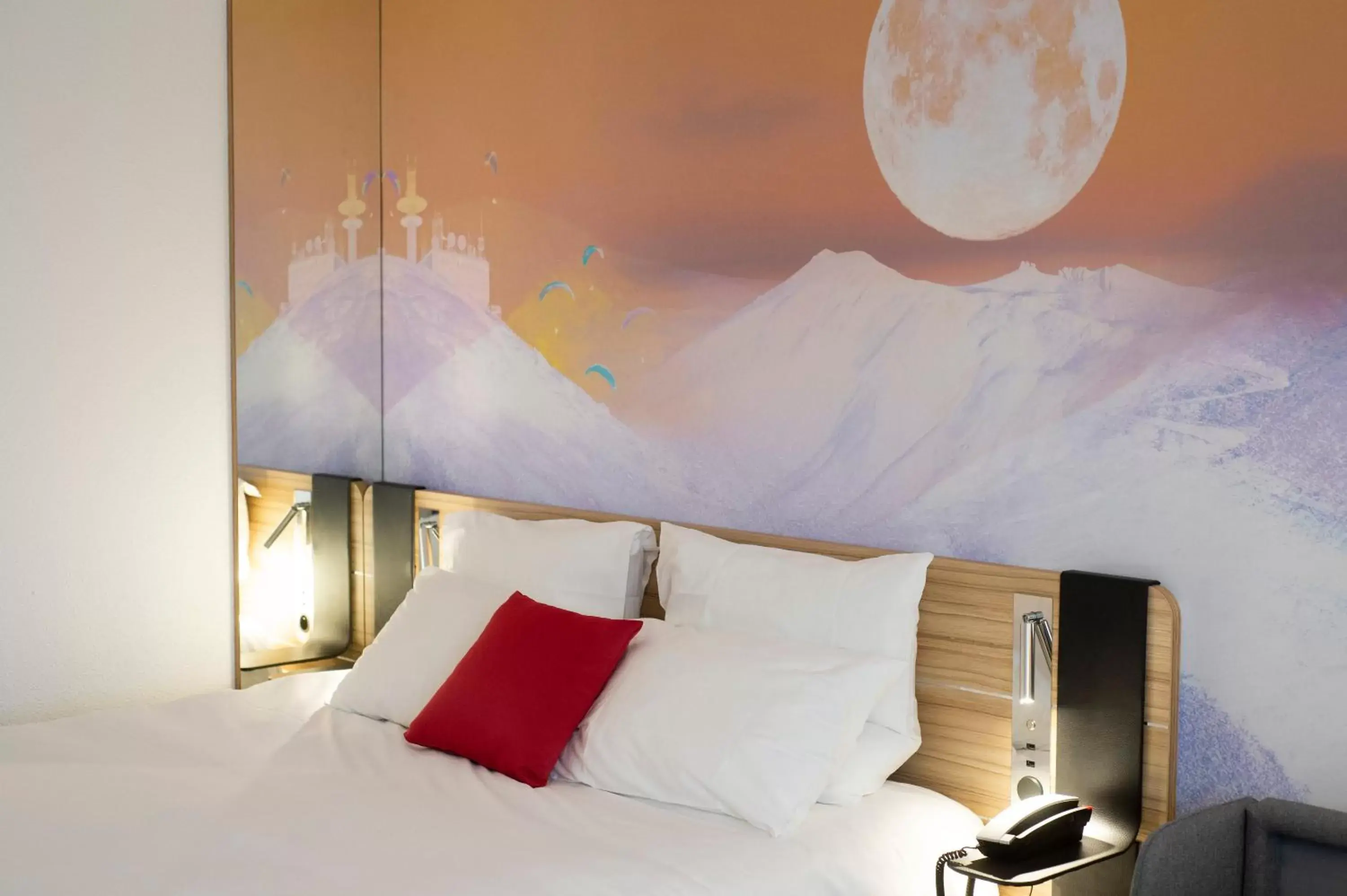 Bedroom, Bed in Novotel Clermont-Ferrand