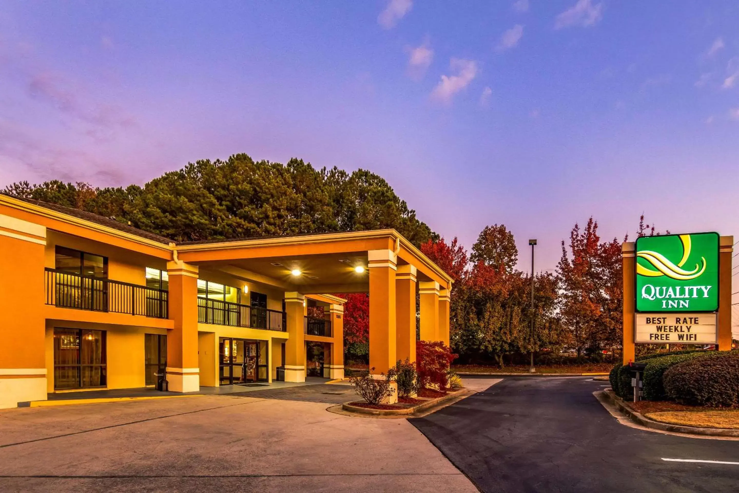 Other, Property Building in Quality Inn Stone Mountain Atlanta