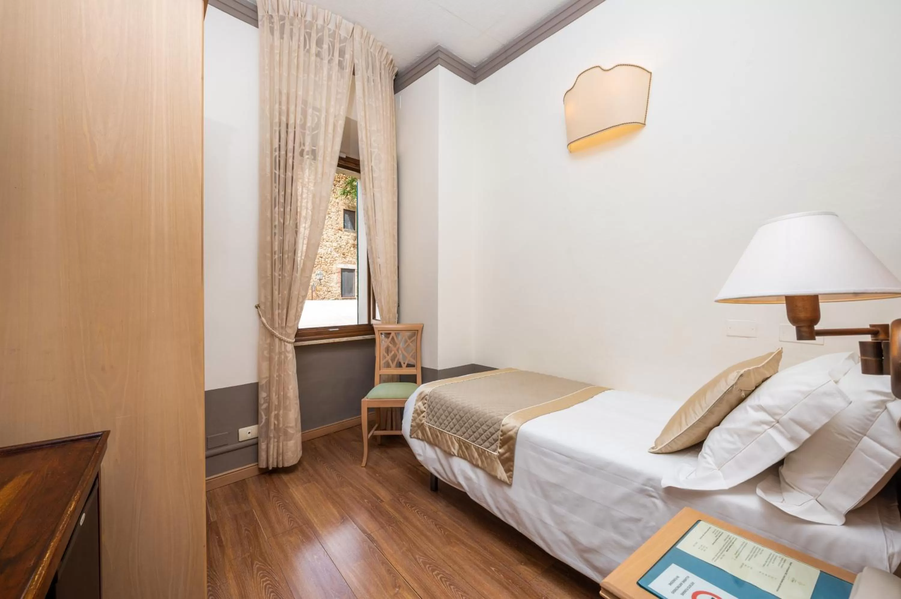 Bedroom, Bed in Albergo Le Terme