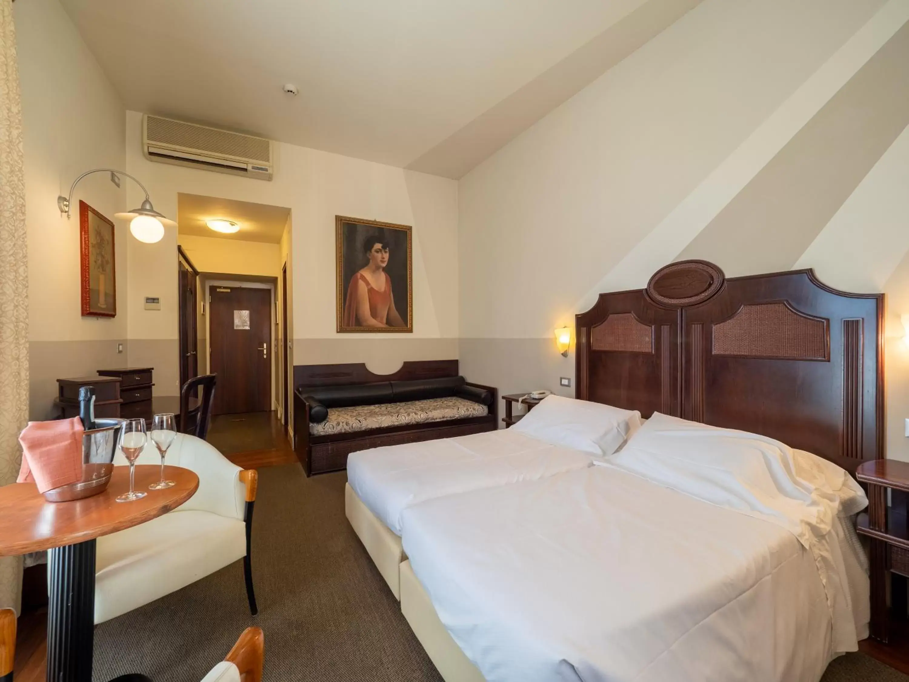 Bedroom in Hotel La Rosetta