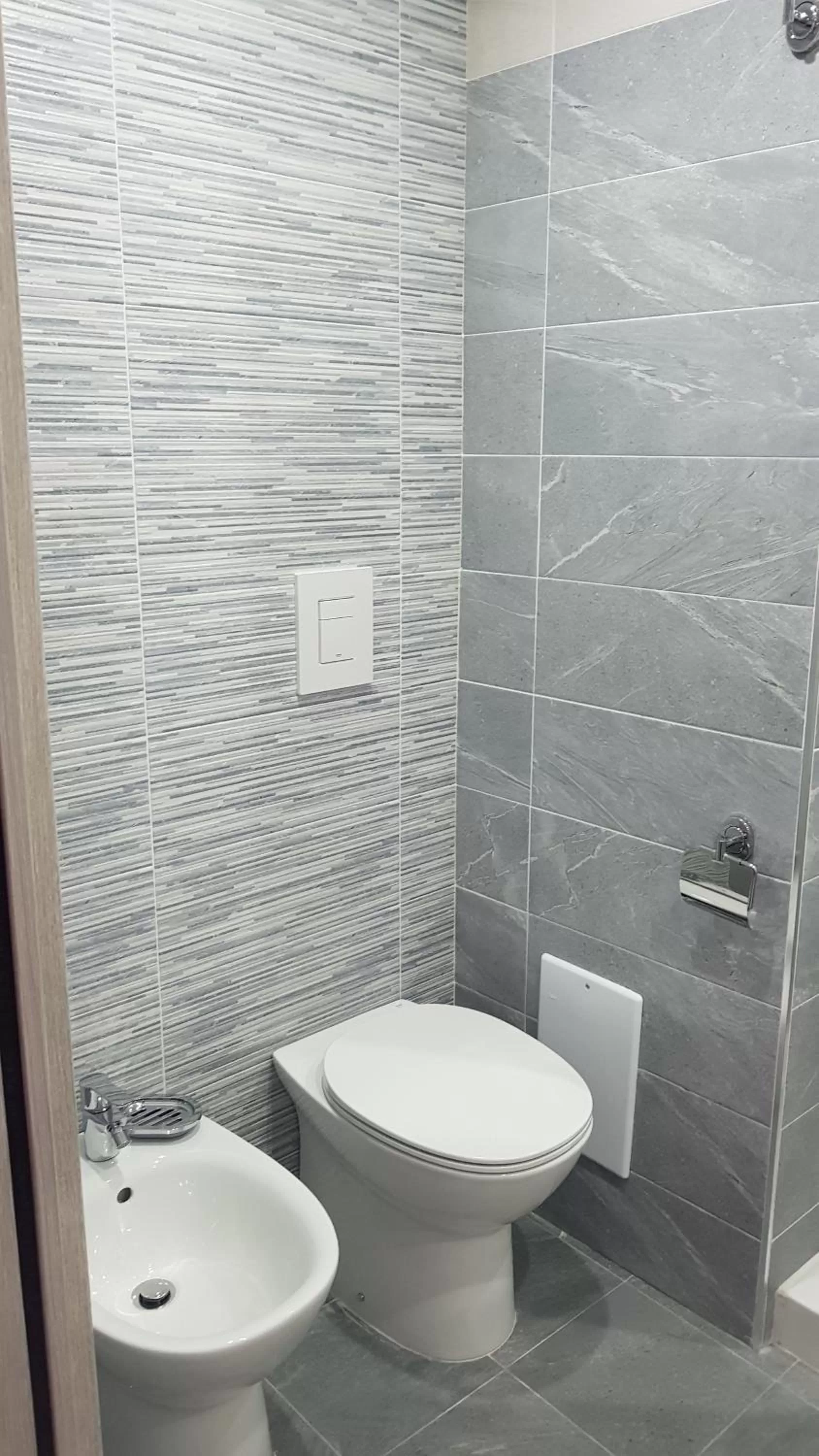 Bathroom in May Dream