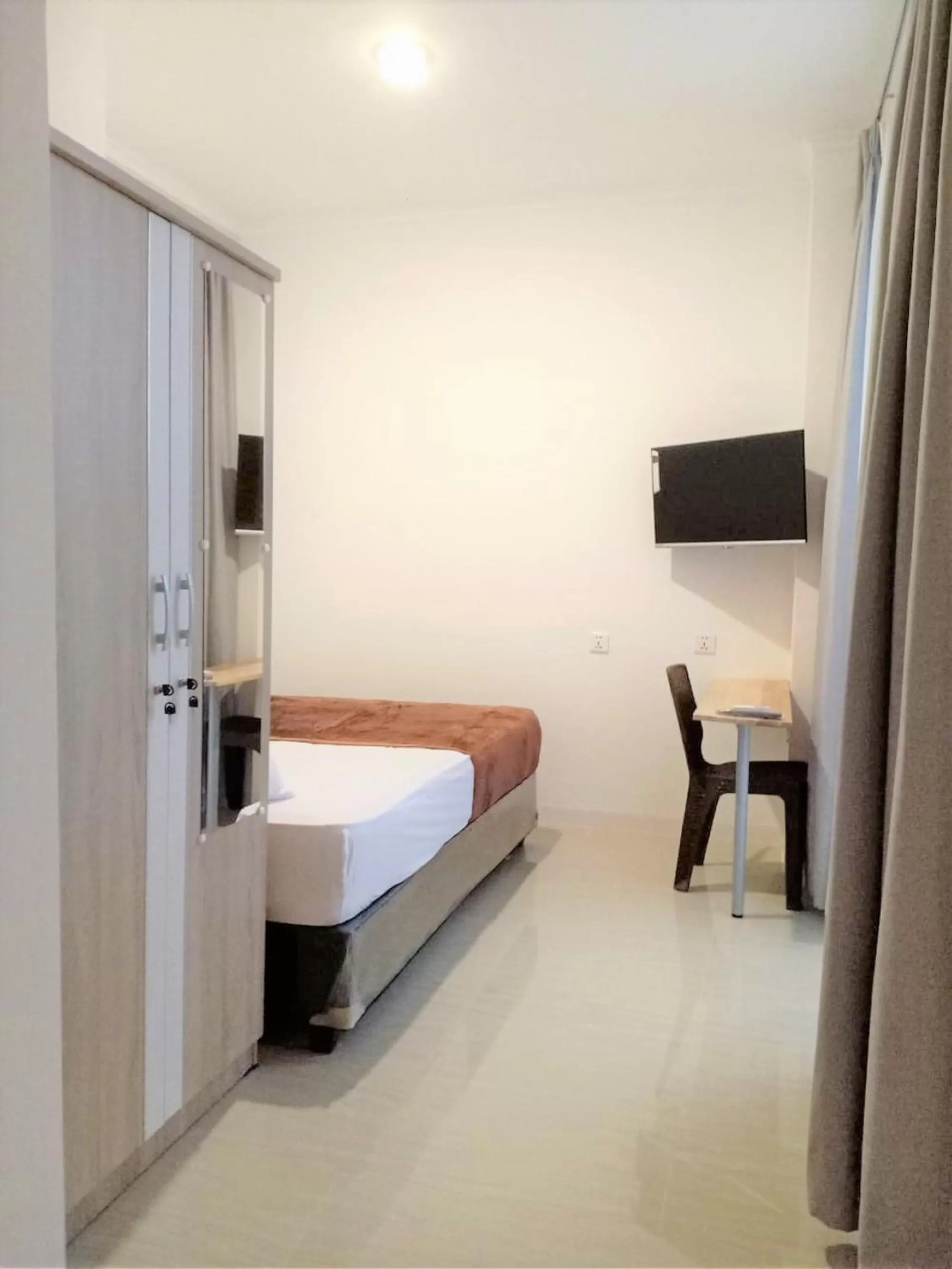 Bed in NYENYAK MRT Lebak Bulus Simatupang