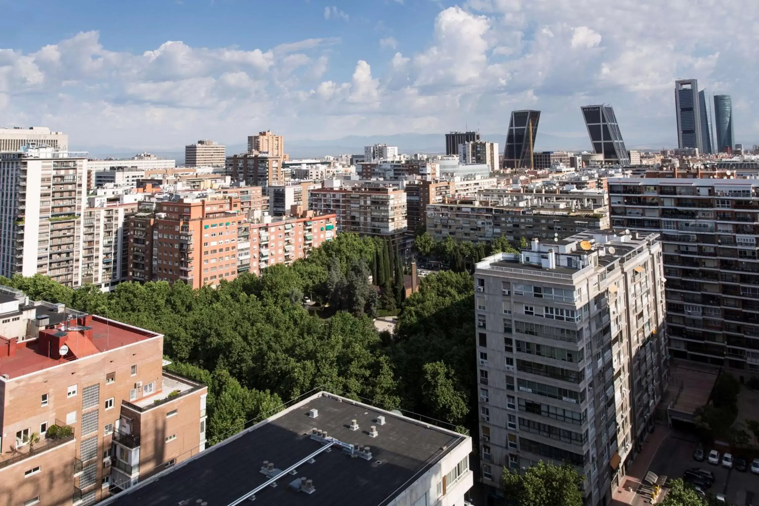 Property building in NH Collection Madrid Eurobuilding
