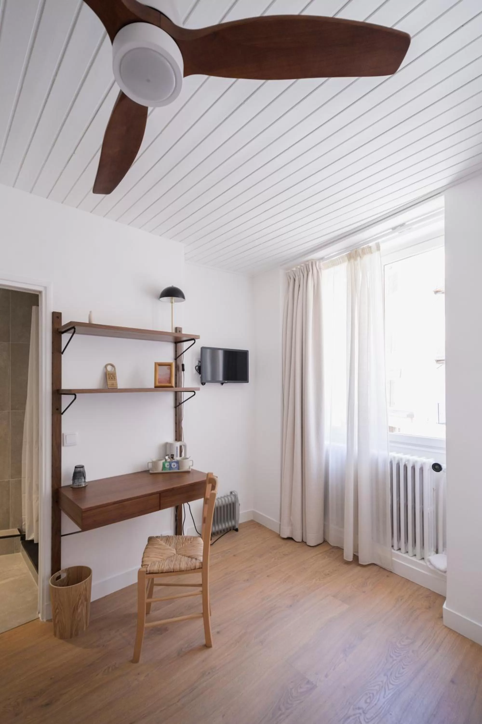 Bedroom in Hôtel Maison Doron
