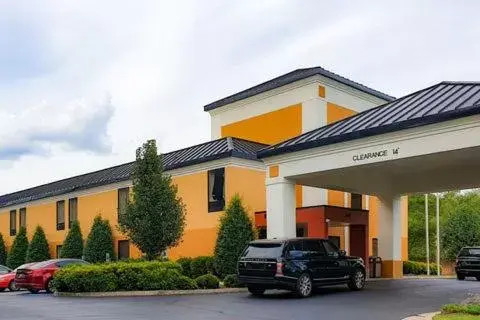 Property Building in Quality Inn Richmond Airport