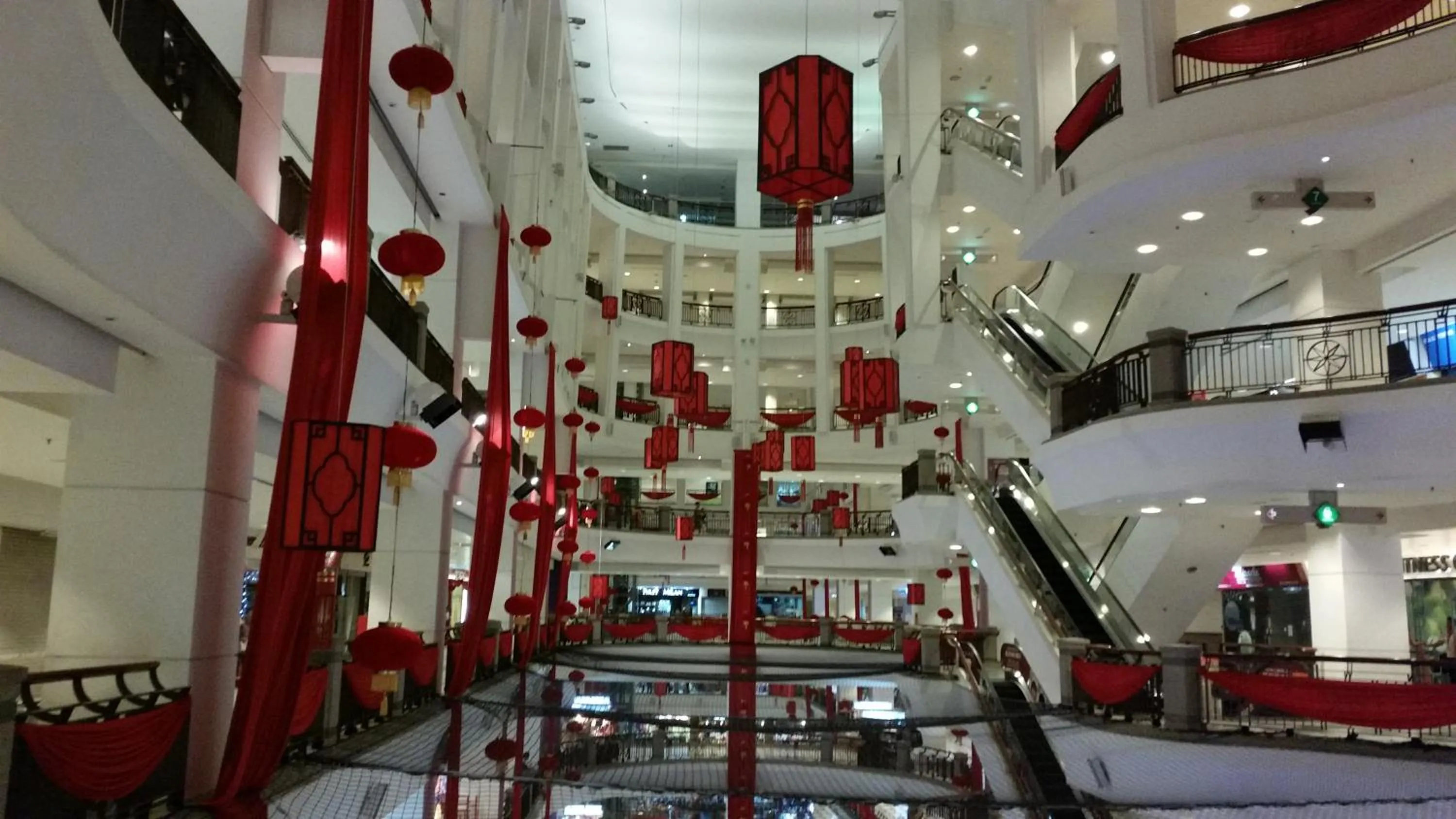 On-site shops in Serviced Apartments @ Times Square Kuala Lumpur