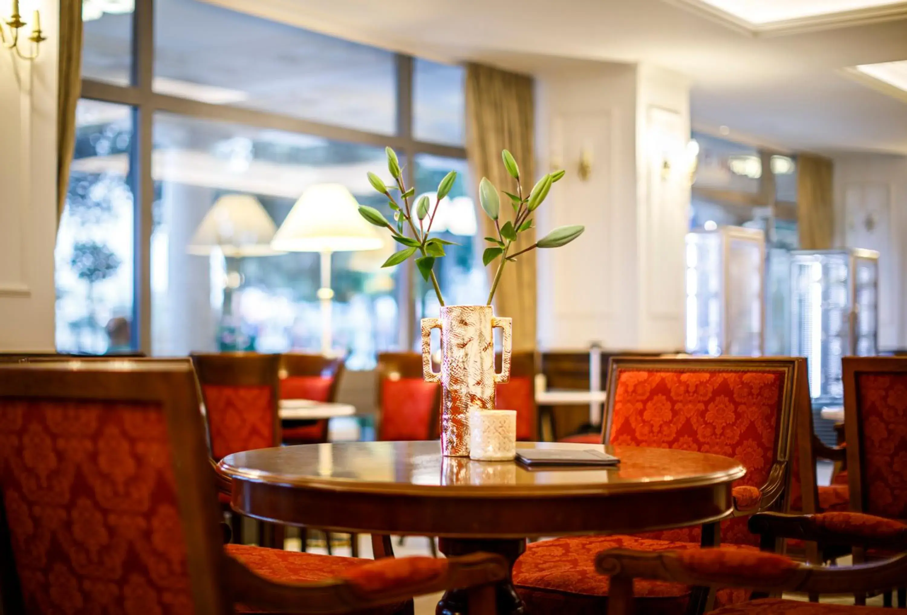 Lounge or bar, Restaurant/Places to Eat in Hotel Palace Bellevue