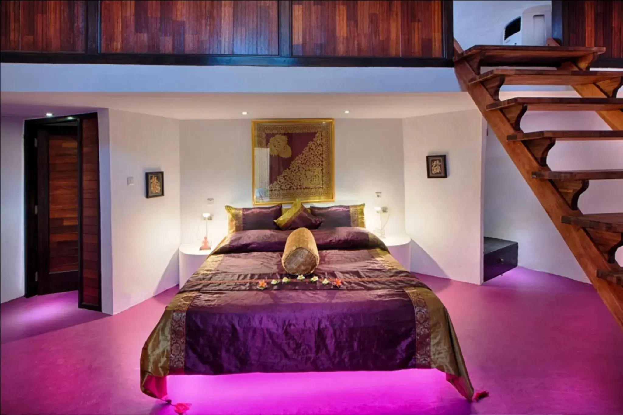 Bedroom, Bed in Bel Air Resort