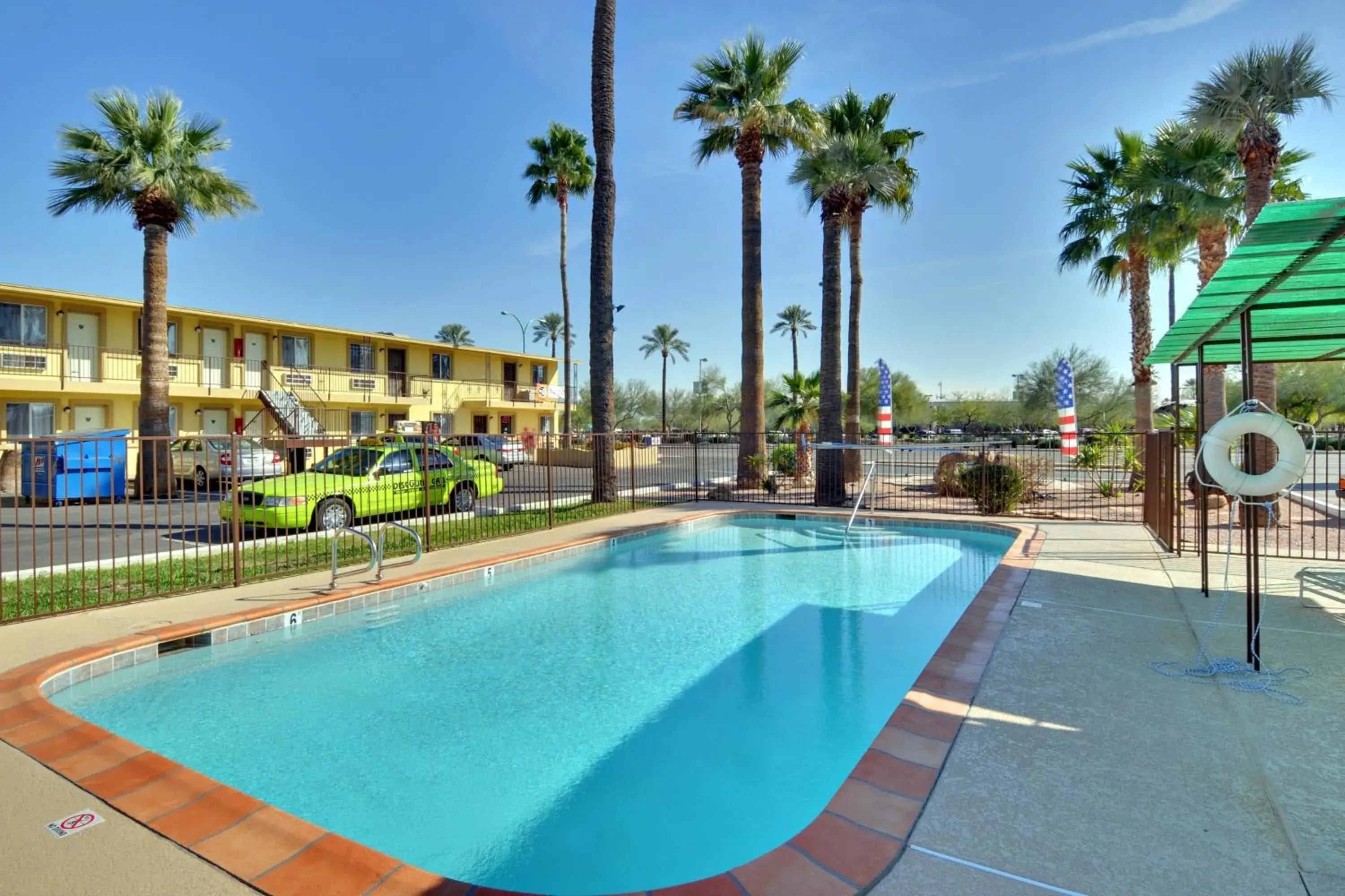 Property building, Swimming Pool in American Executive Inn Mesa