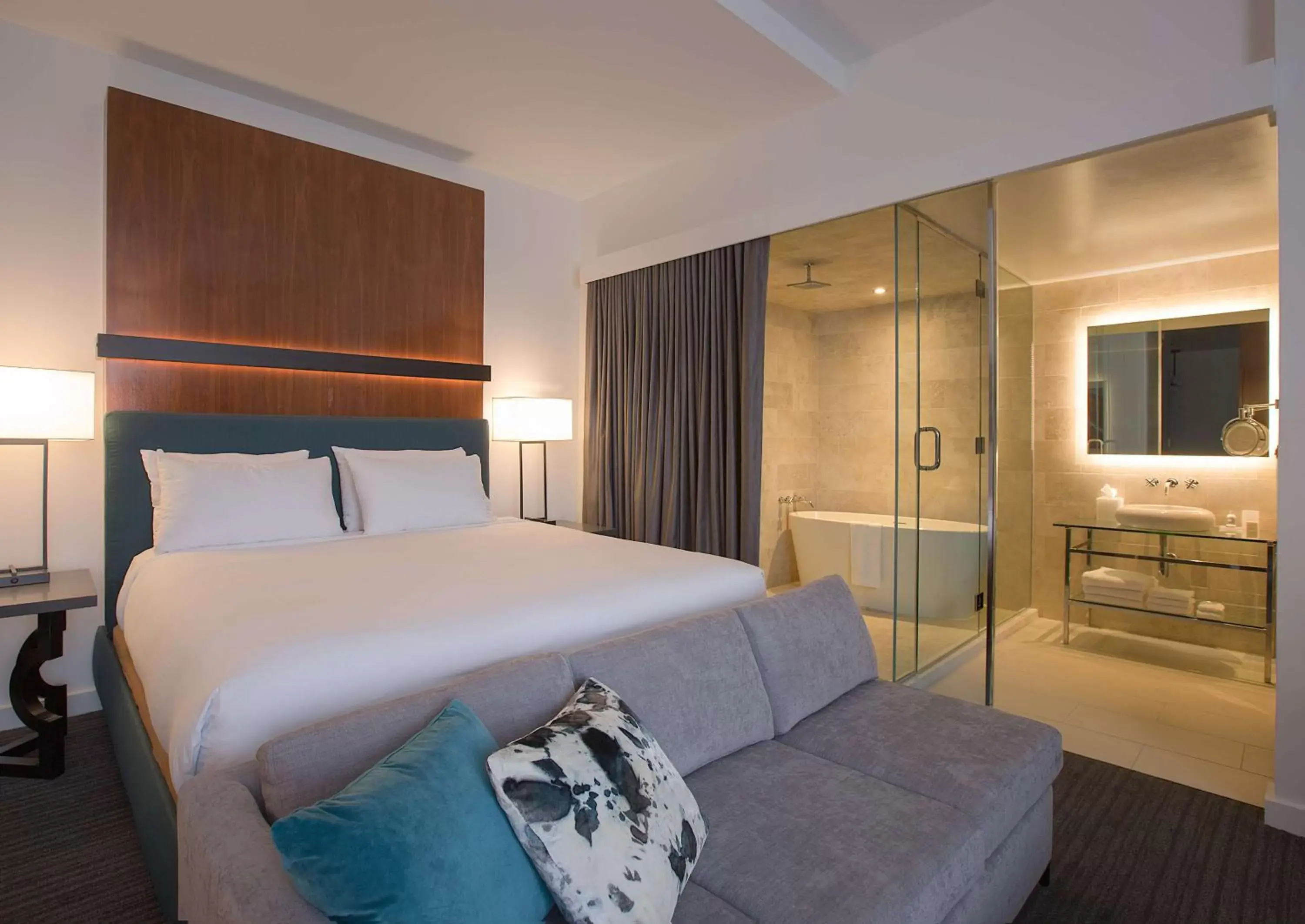 Bed in Andaz San Diego - a Concept by Hyatt