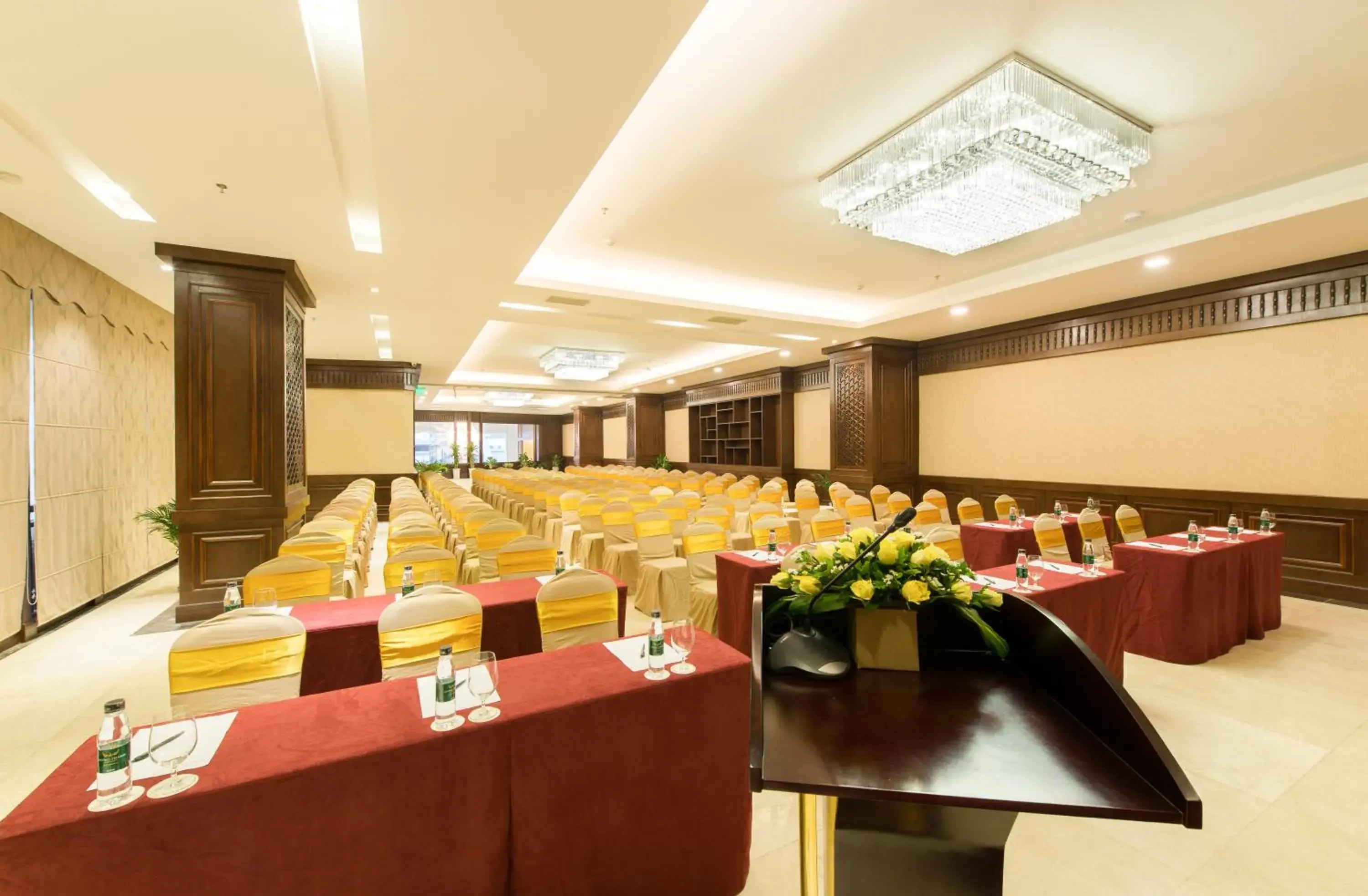 Business facilities in Muong Thanh Hanoi Centre Hotel