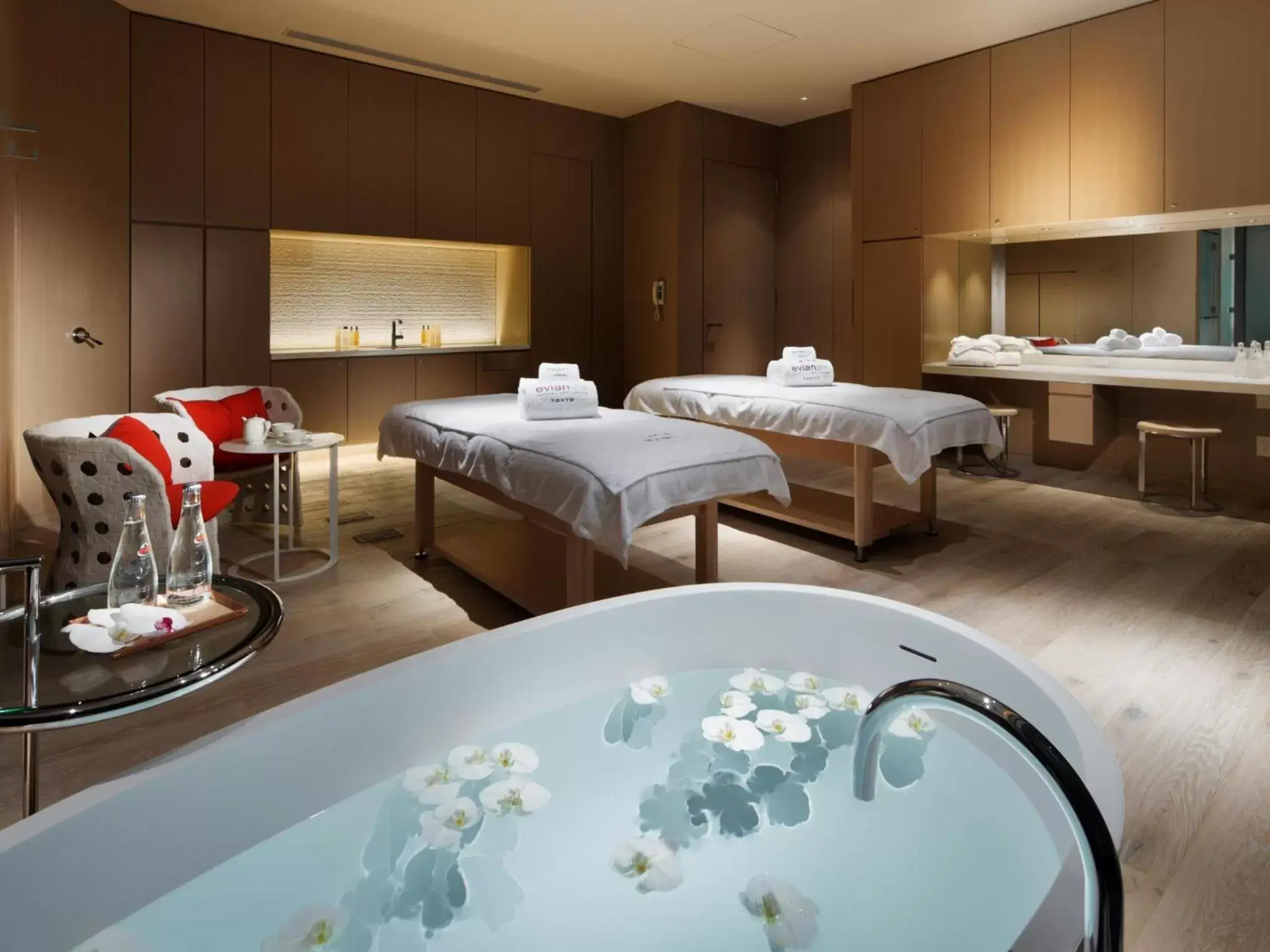 Spa and wellness centre/facilities in Palace Hotel Tokyo