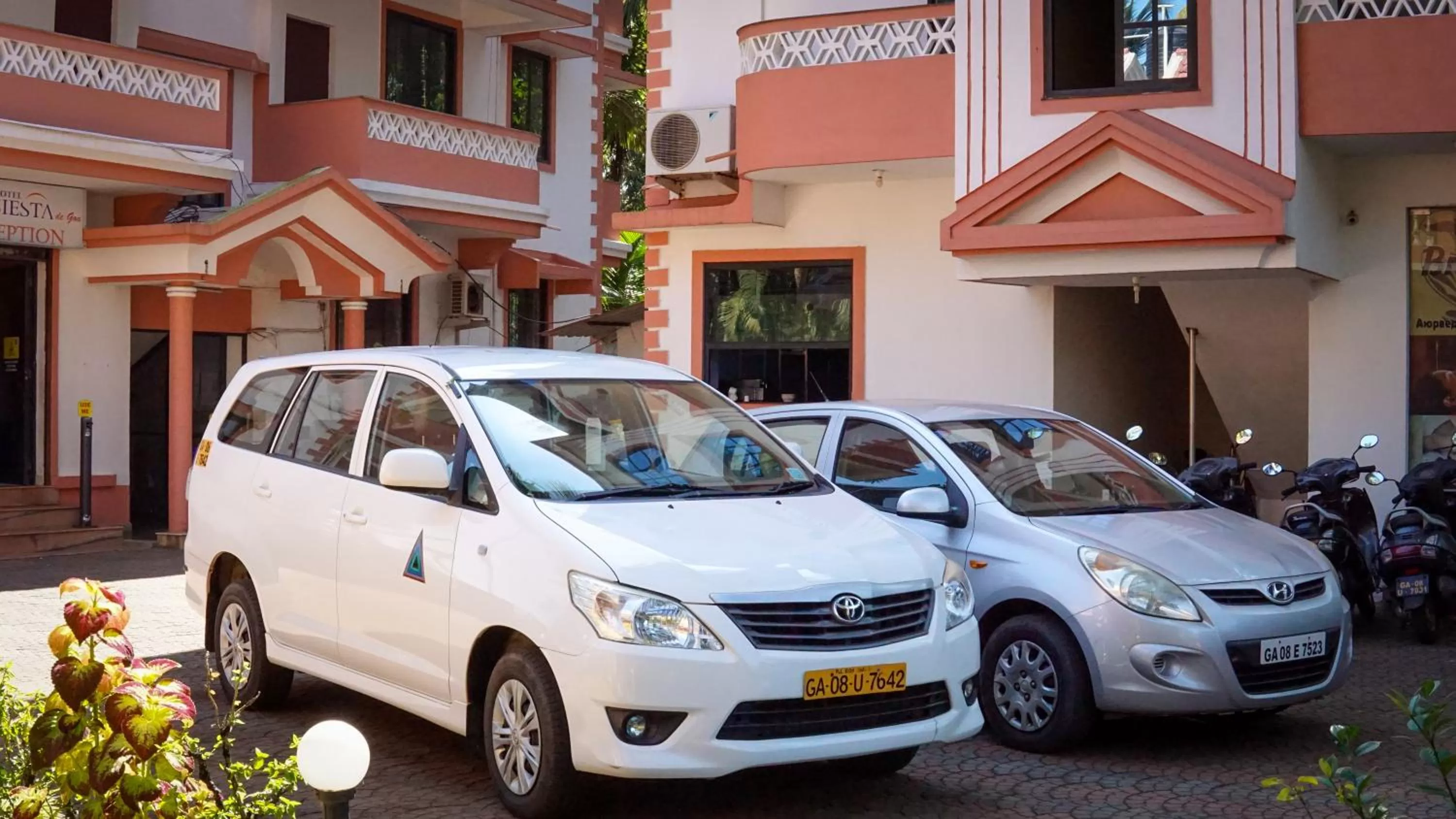 Property building in Hotel Siesta De Goa