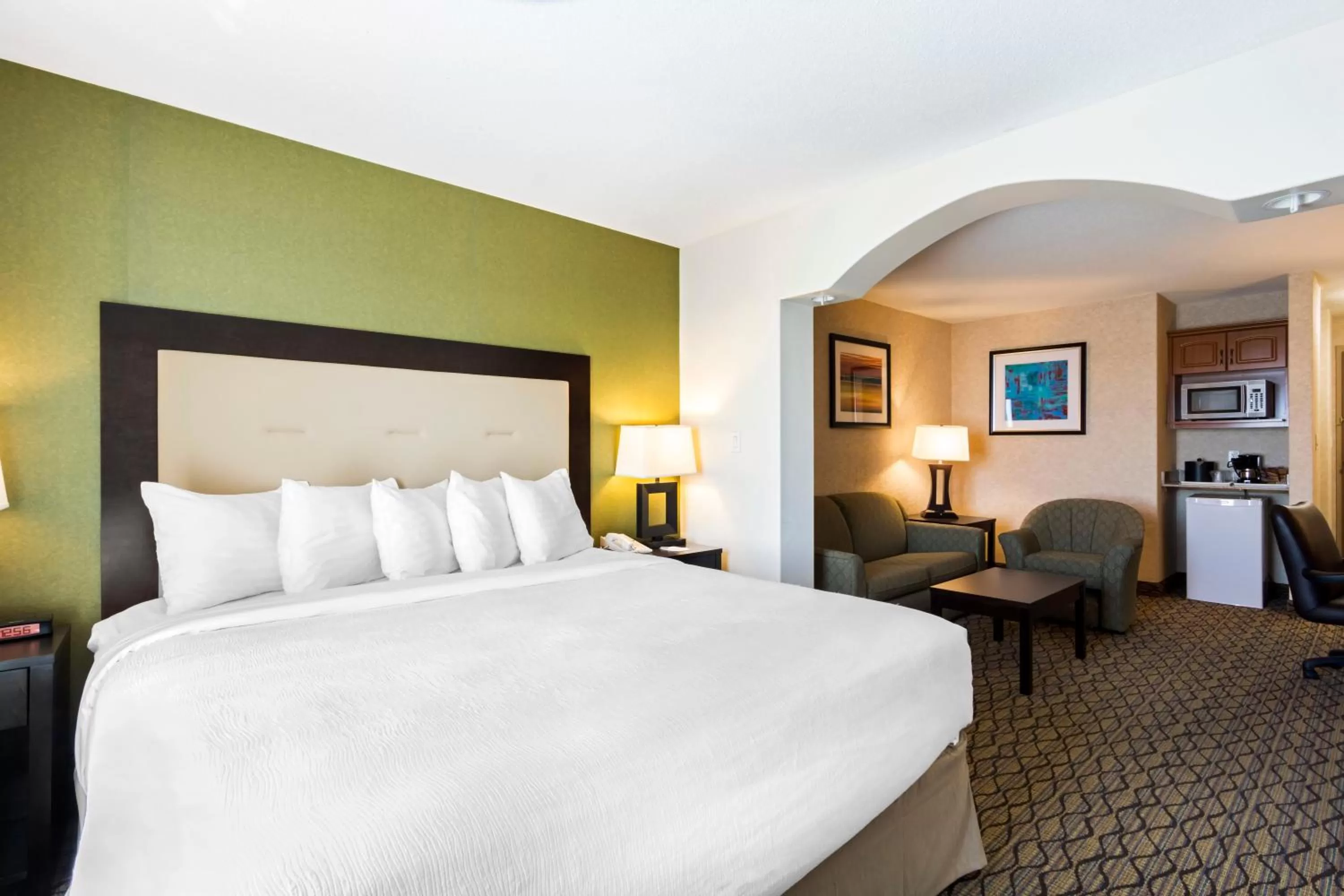 Clarion Hotel & Conference Centre