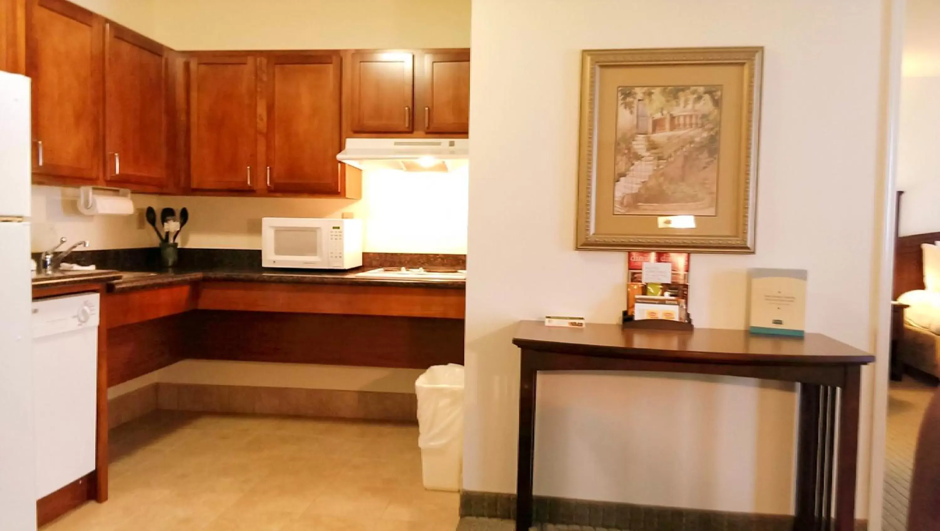 One Bedroom with Two Queen Beds - Disability Access - Roll-In Shower in Staybridge Suites Detroit-Novi