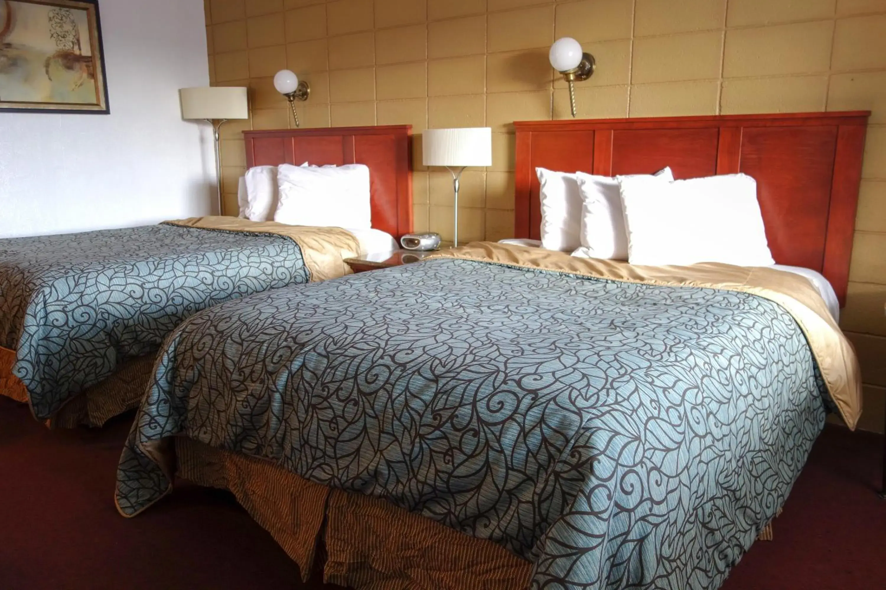Photo of the whole room, Bed in Cabana Inn - Boise Photo of the whole room, Bed in Cabana Inn - Boise
