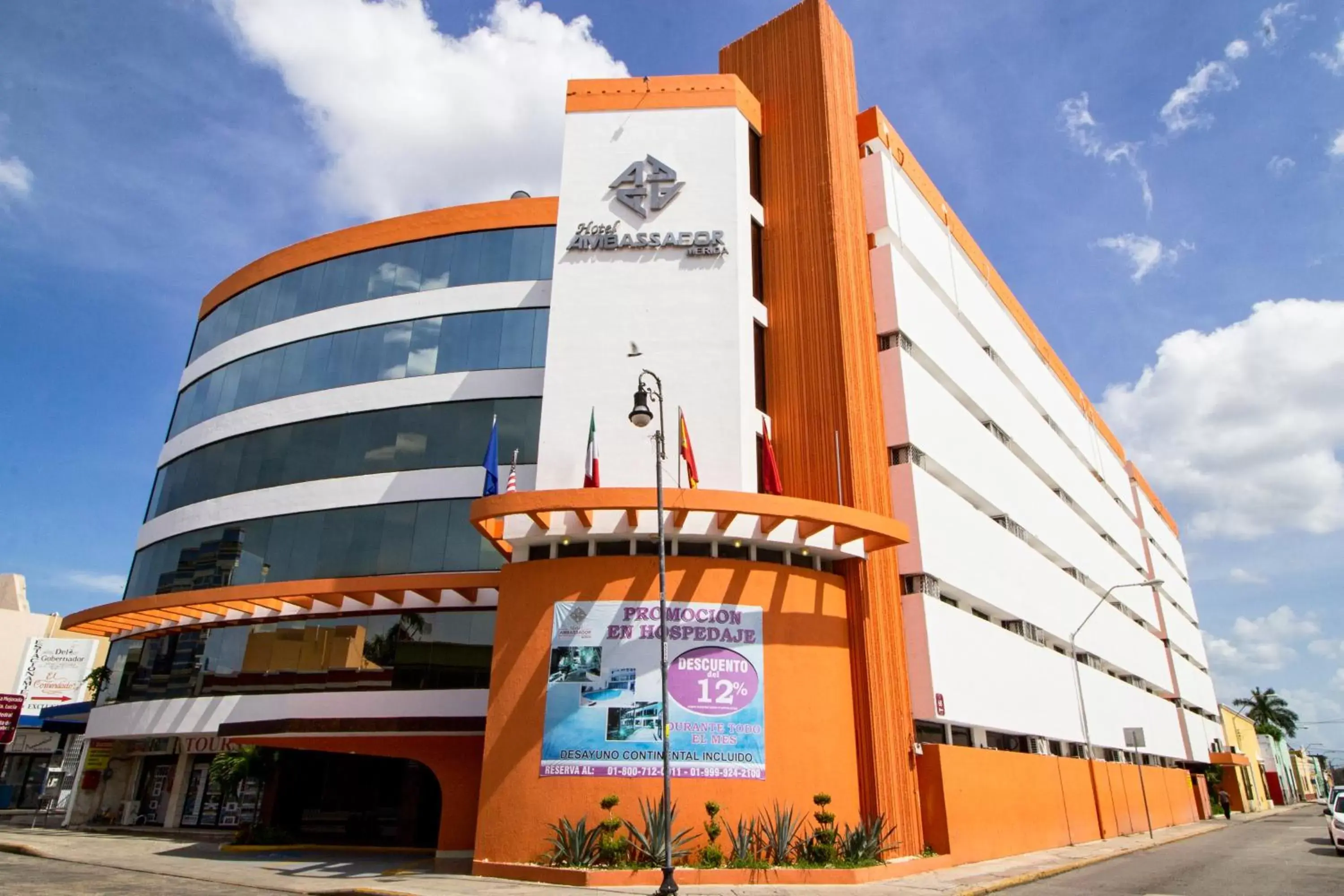 Property building in Hotel Ambassador Mérida Property building in Hotel Ambassador Mérida