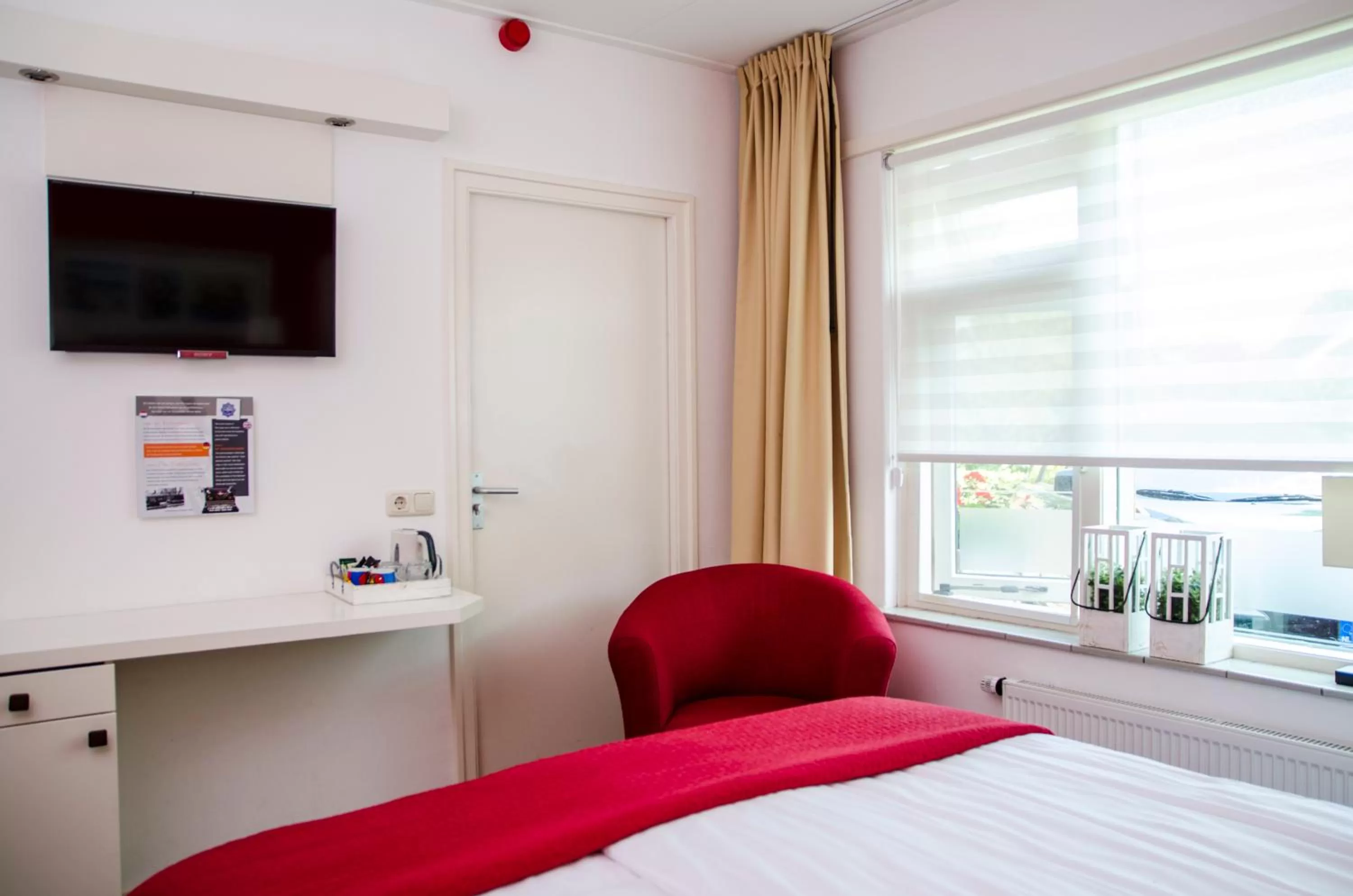 Decorative detail, TV/Entertainment Center in B&B - Pension Perruque