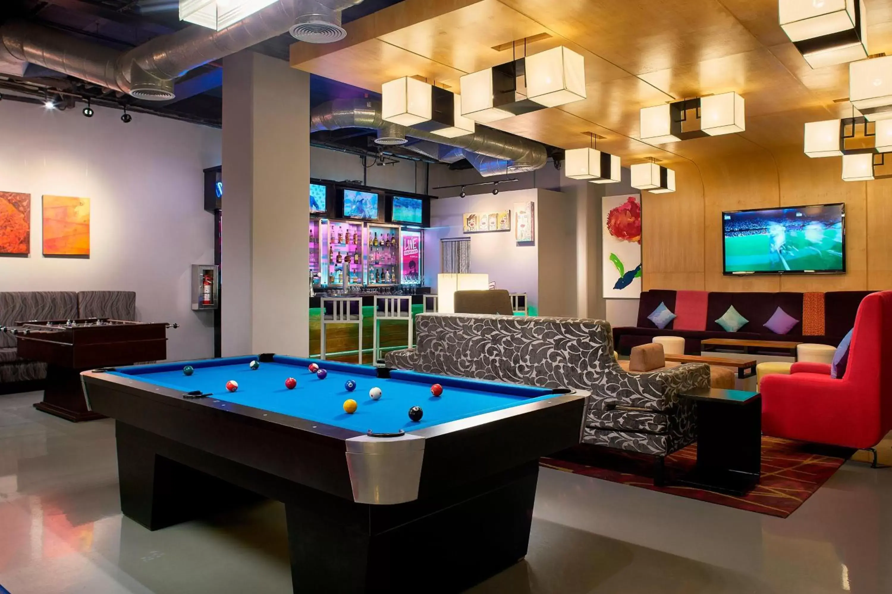 Restaurant/places to eat, Billiards in Aloft Cancun