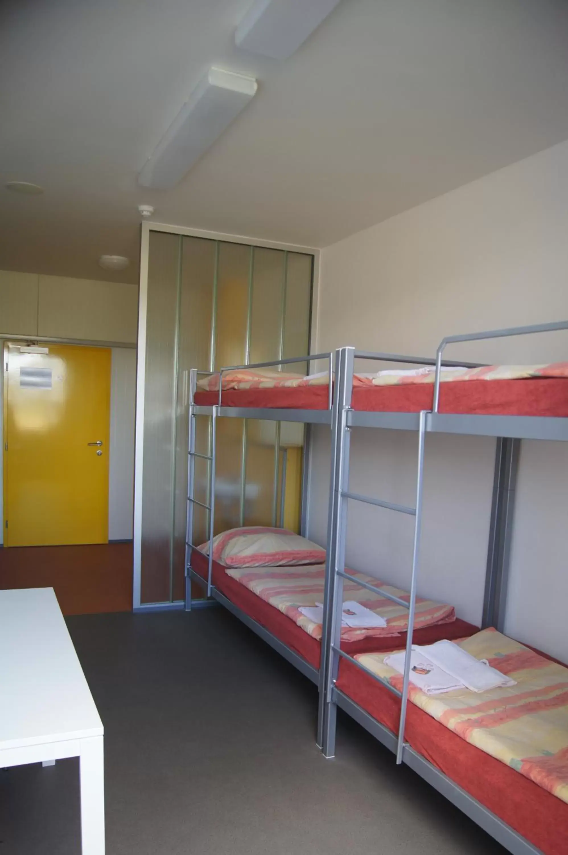 Quadruple Room with Shared Bathroom in Labe Aréna Račice Quadruple Room with Shared Bathroom in Labe Aréna Račice