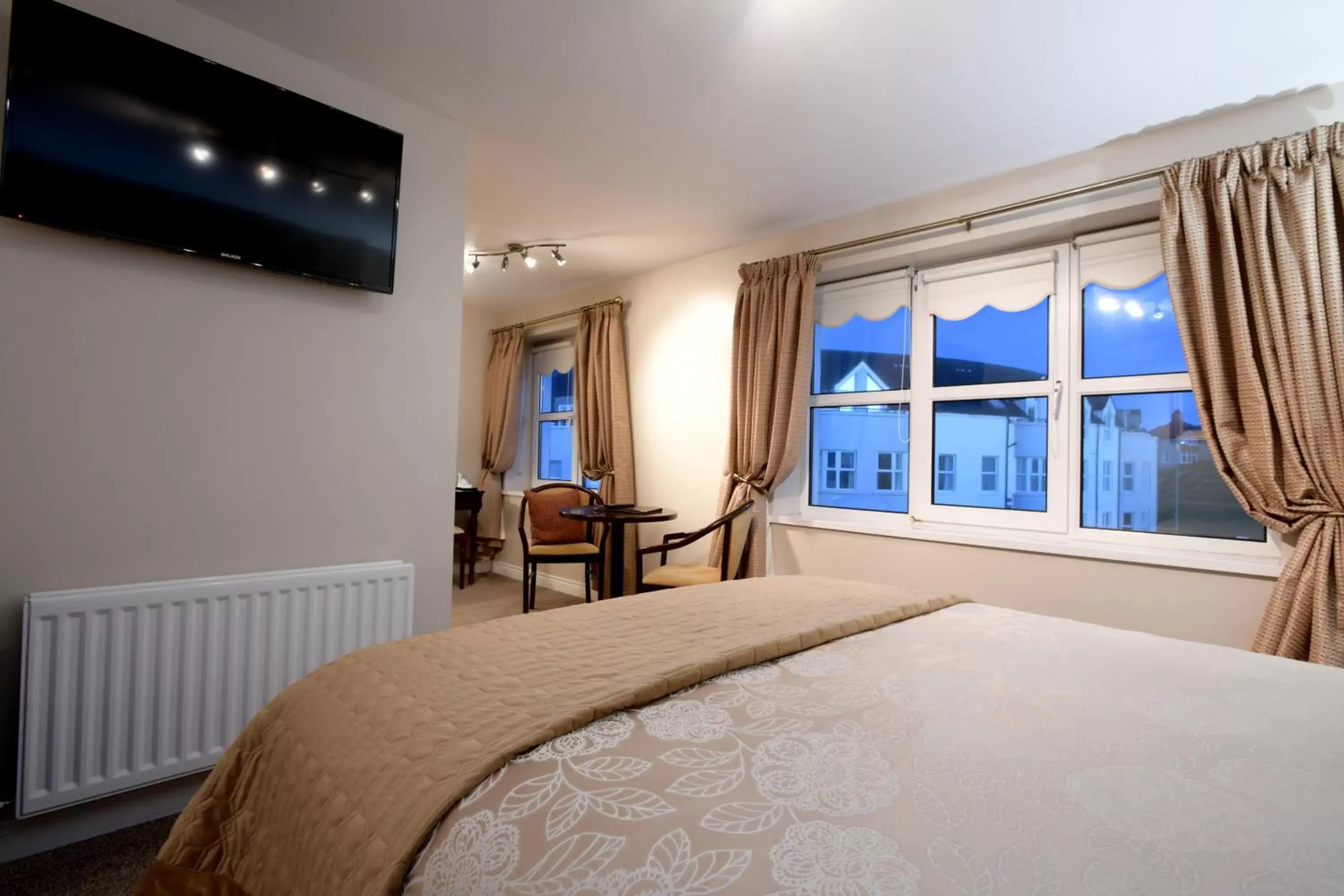 Bedroom in Cul-Erg House & Kitchen