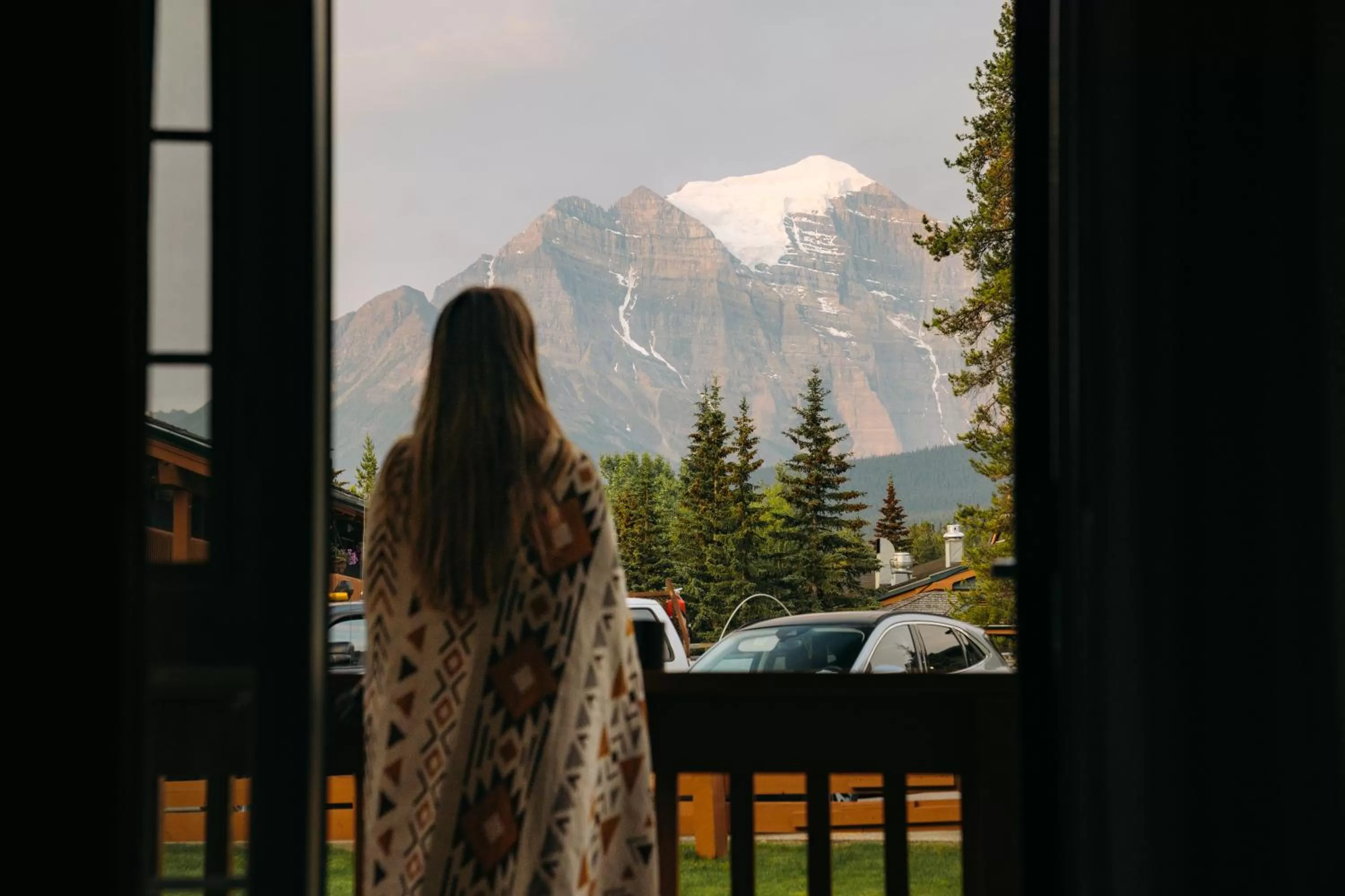 Mountain view in Lake Louise Inn