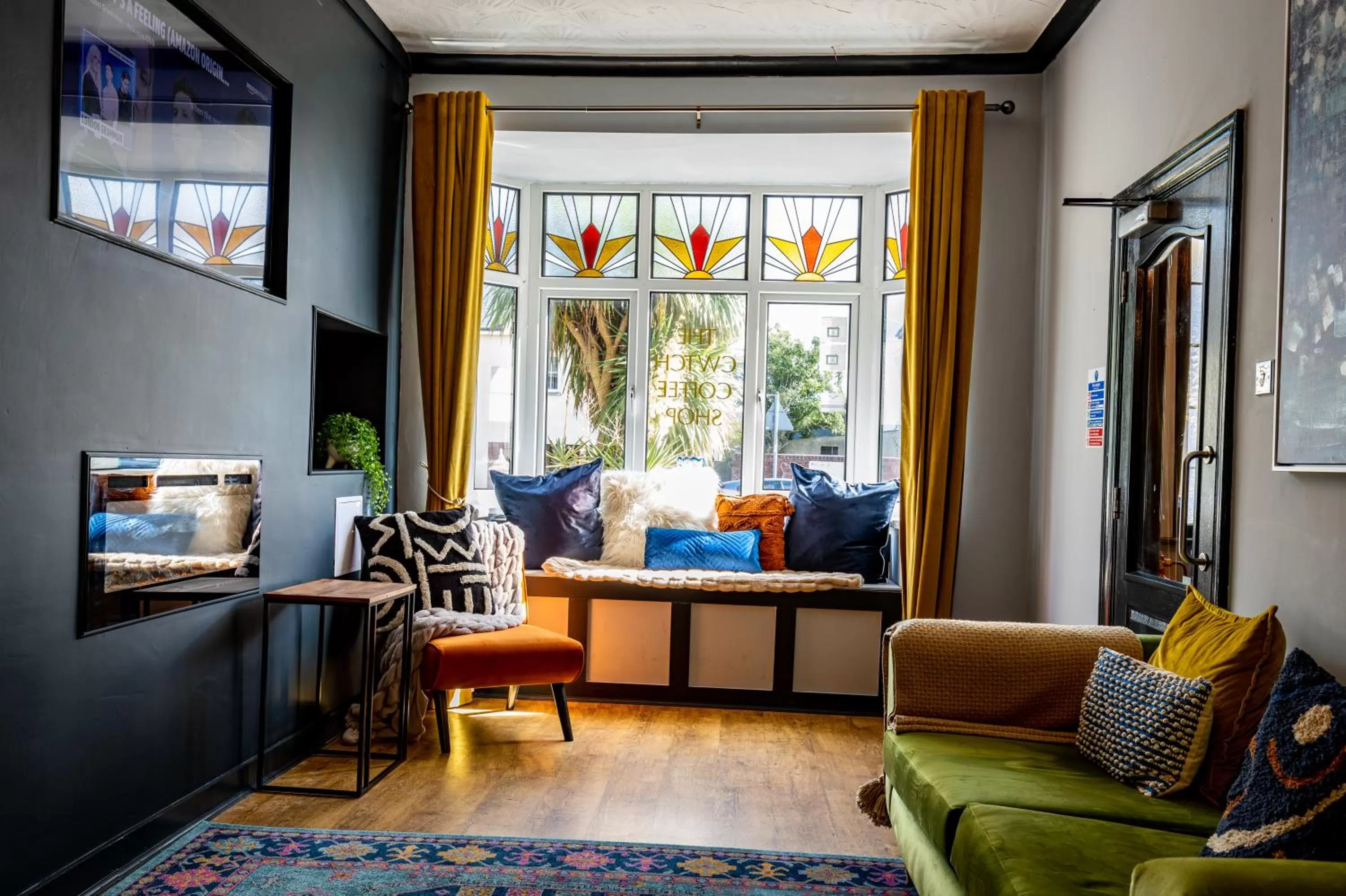 Restaurant/places to eat, Seating Area in The Angharad Hotel and Restaurant