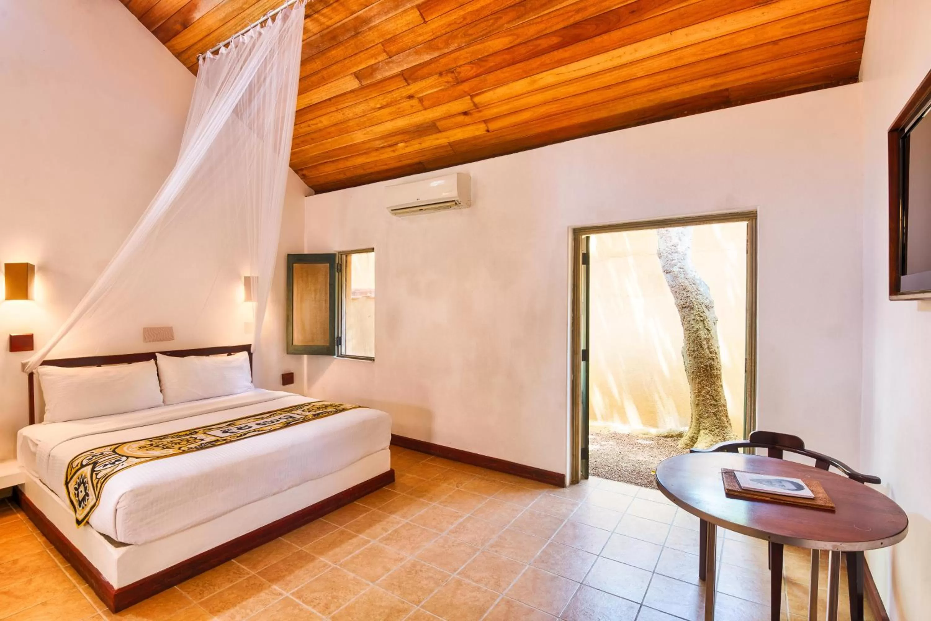 Garden, Bed in Jetwing Ayurveda Pavilions