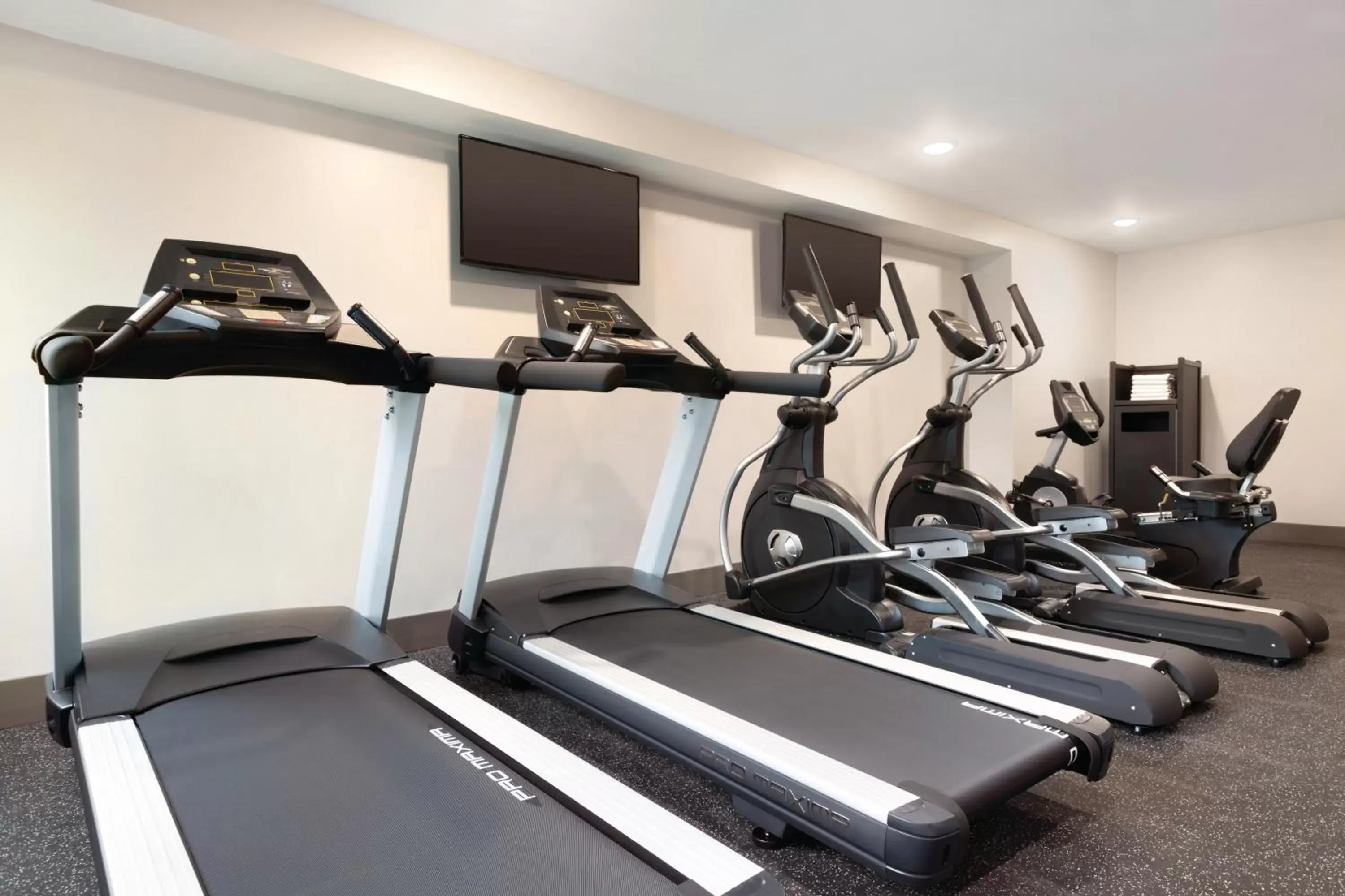 Fitness centre/facilities, Fitness Center/Facilities in Radisson Hotel Charlotte Airport