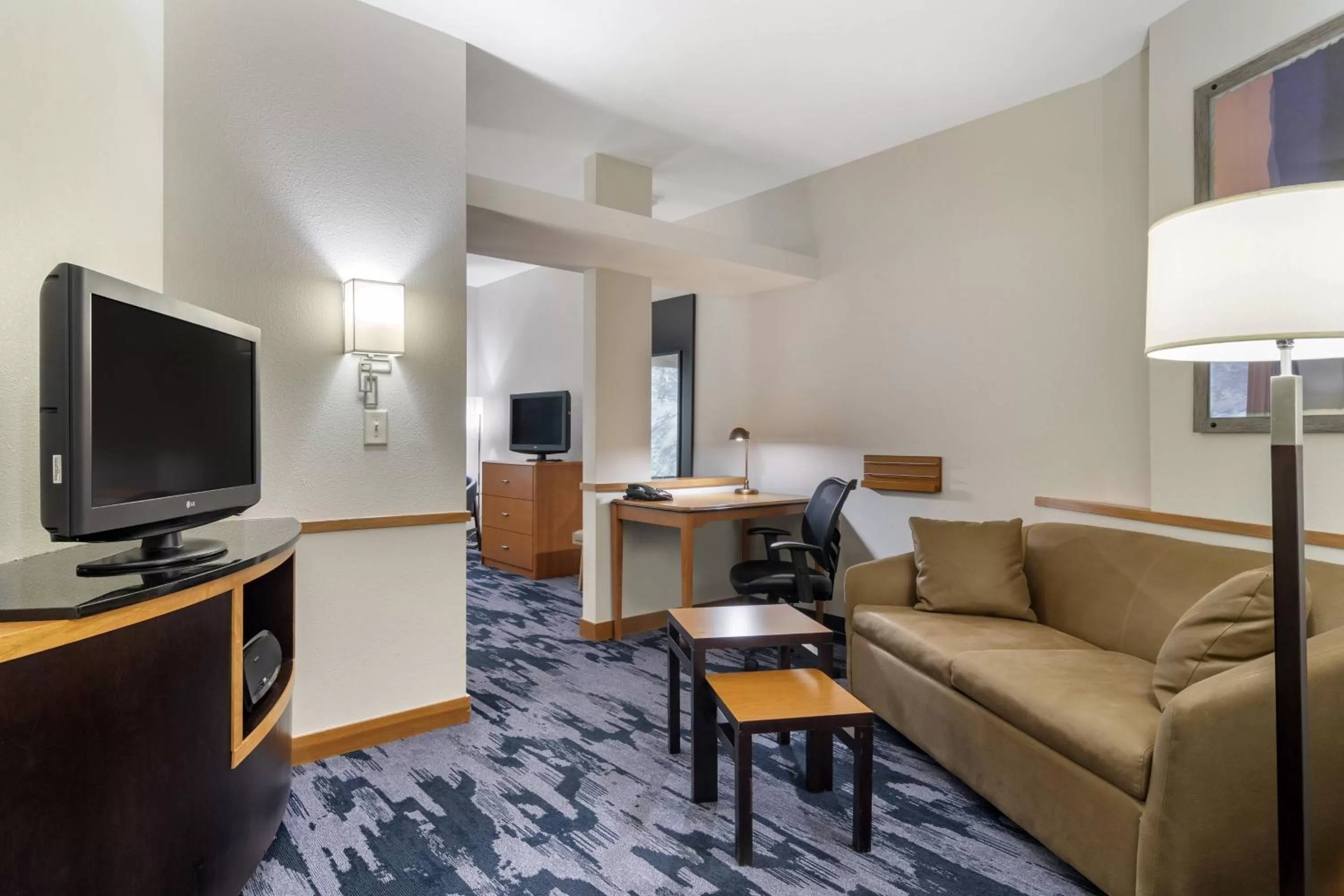 King Studio with Sofa Bed - Hearing Accessible in Fairfield Inn & Suites by Marriott Commerce
