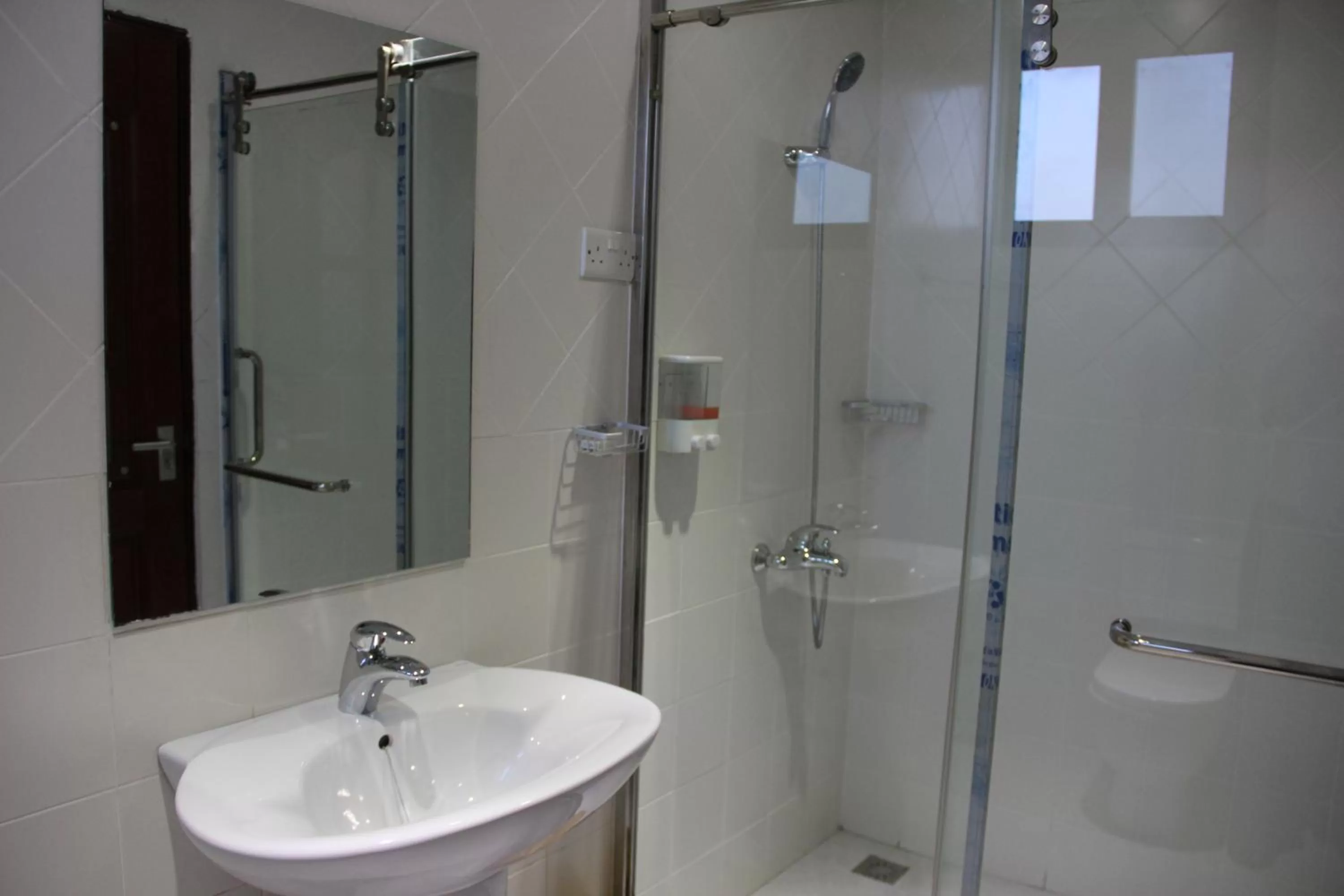 Standard Double Room - single occupancy in Lantana Hotel