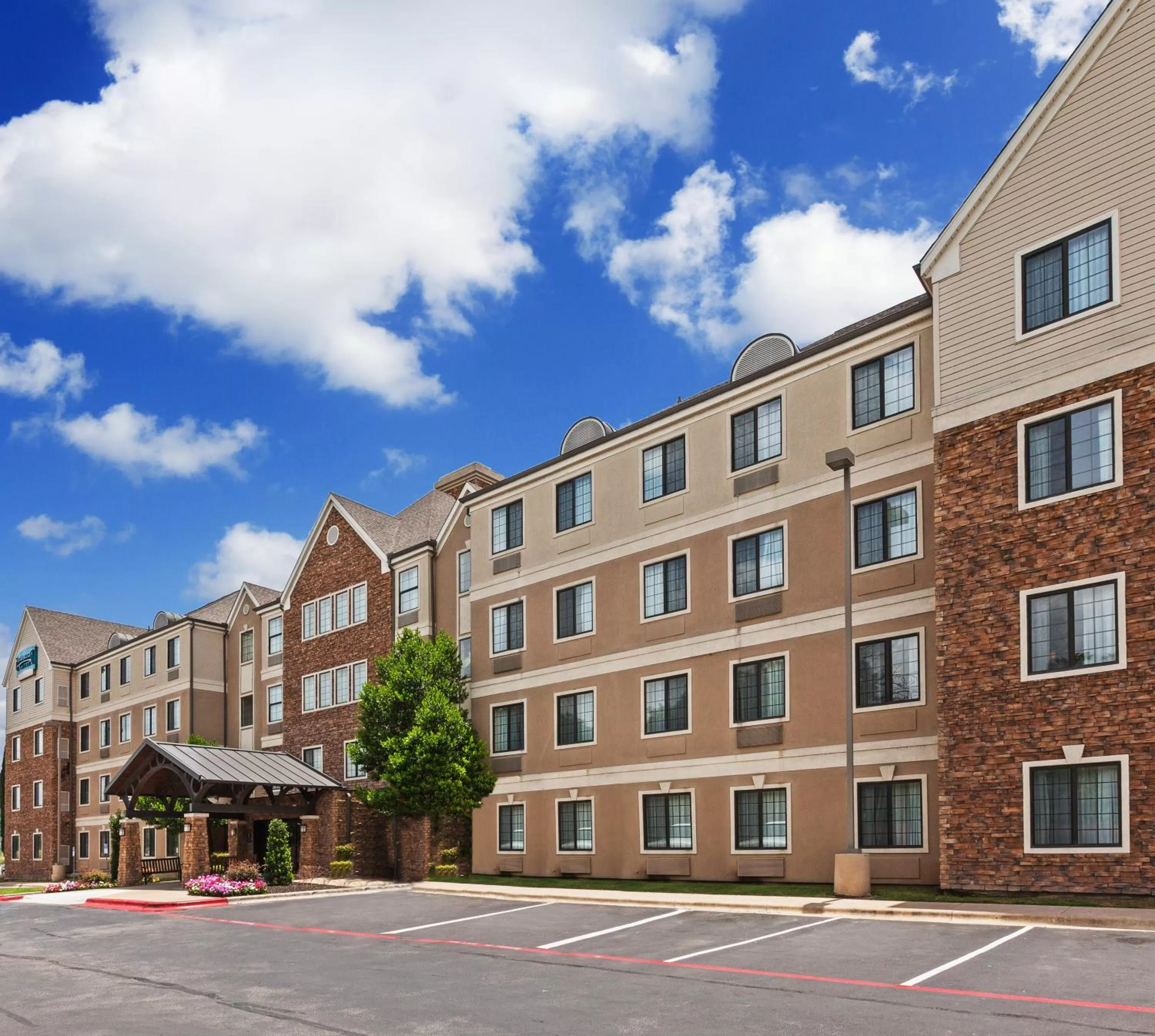 Property building in Staybridge Suites Austin Round Rock by IHG