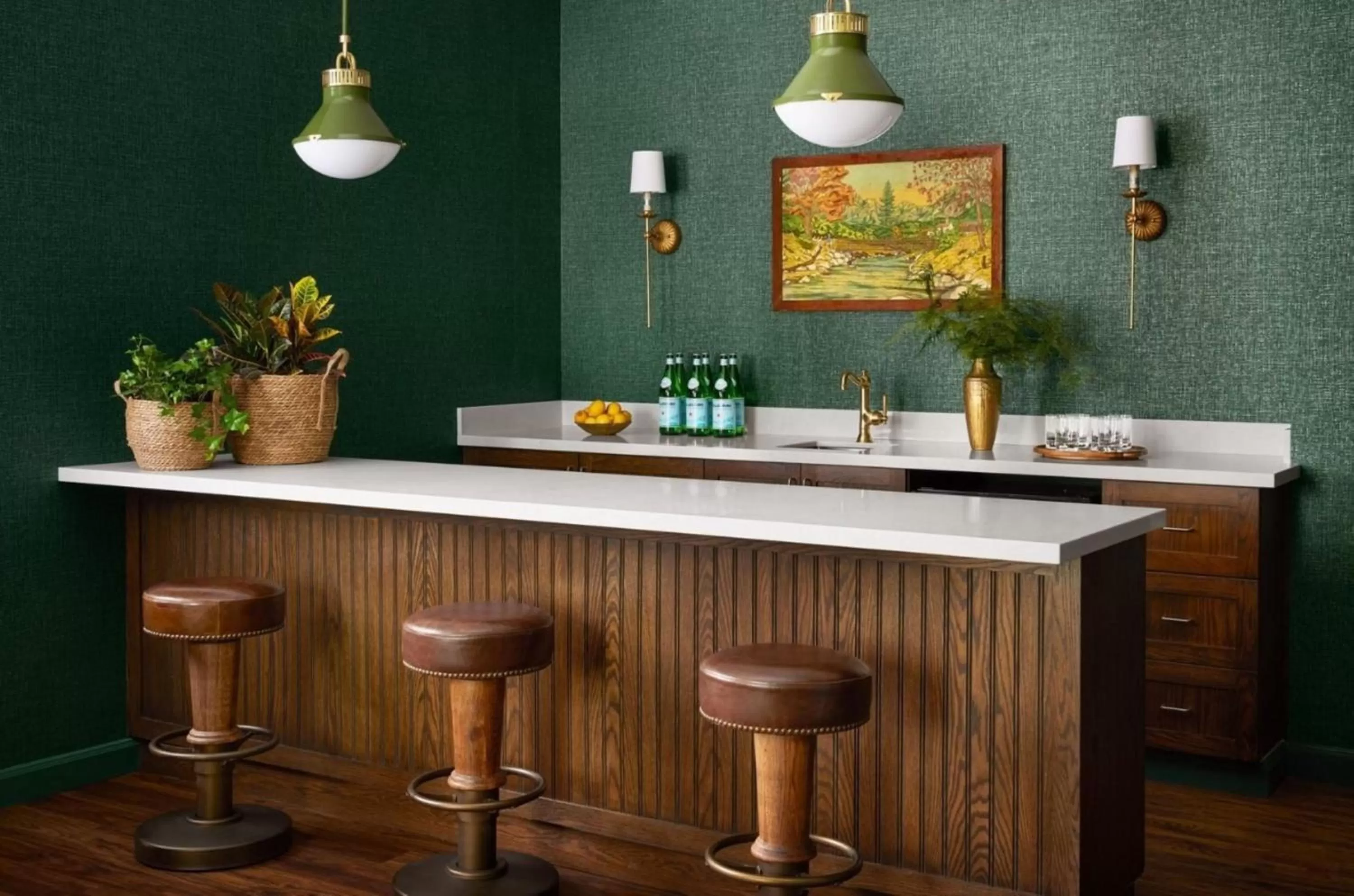 Kitchen or kitchenette in Graduate by Hilton East Lansing